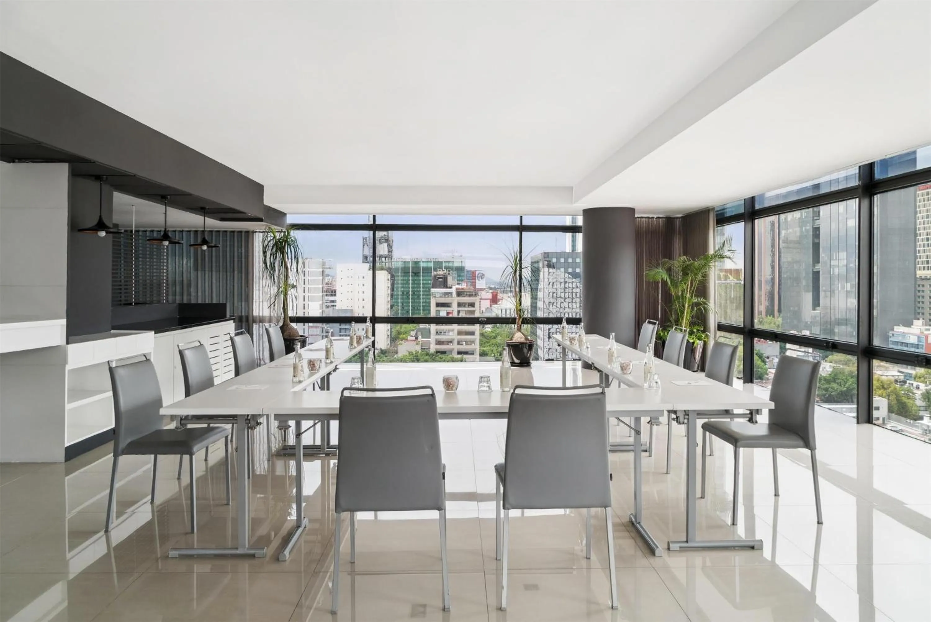 Bedroom in NH Collection Mexico City Reforma