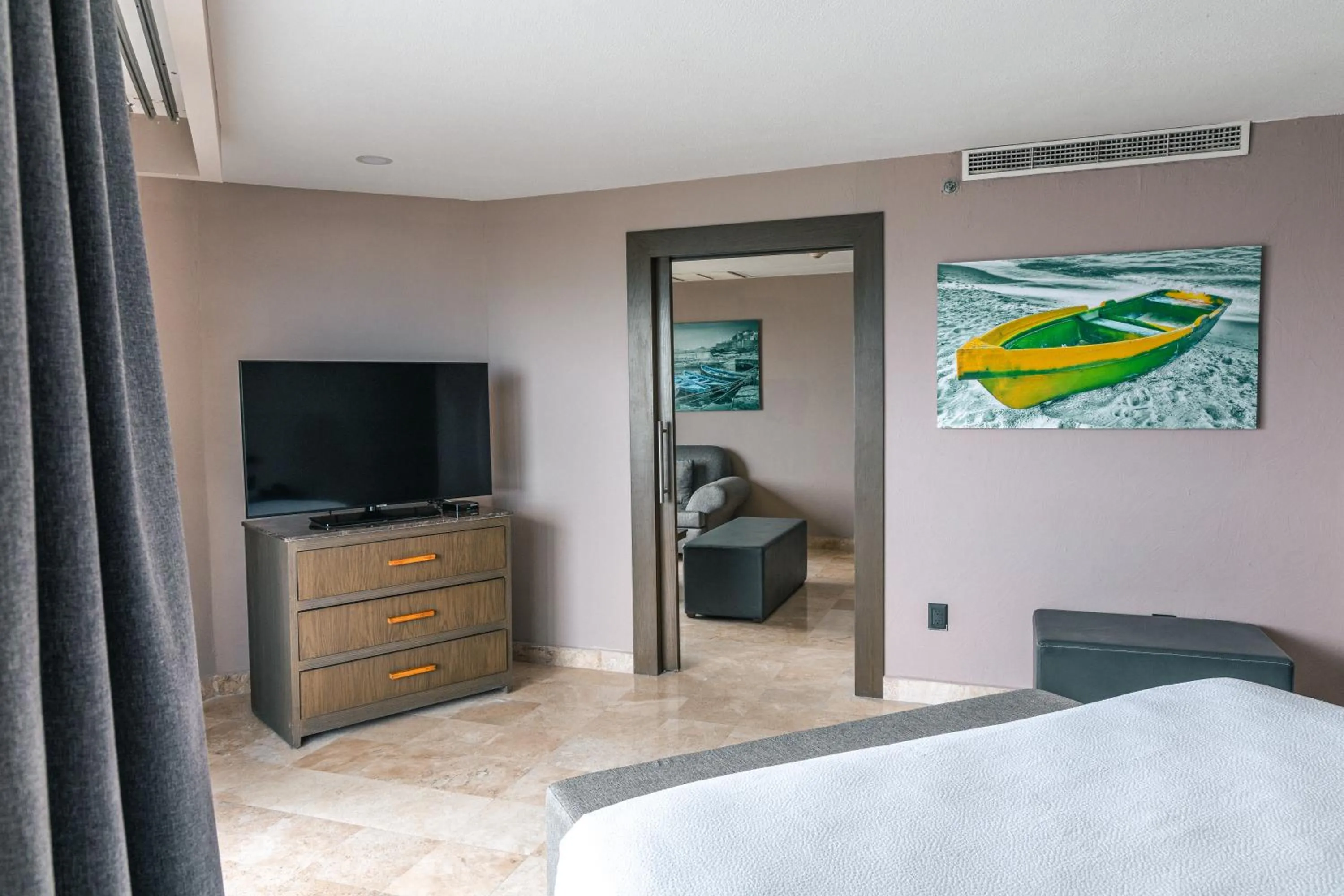 TV and multimedia, Bed in Hilton Garden Inn Veracruz Boca del Rio