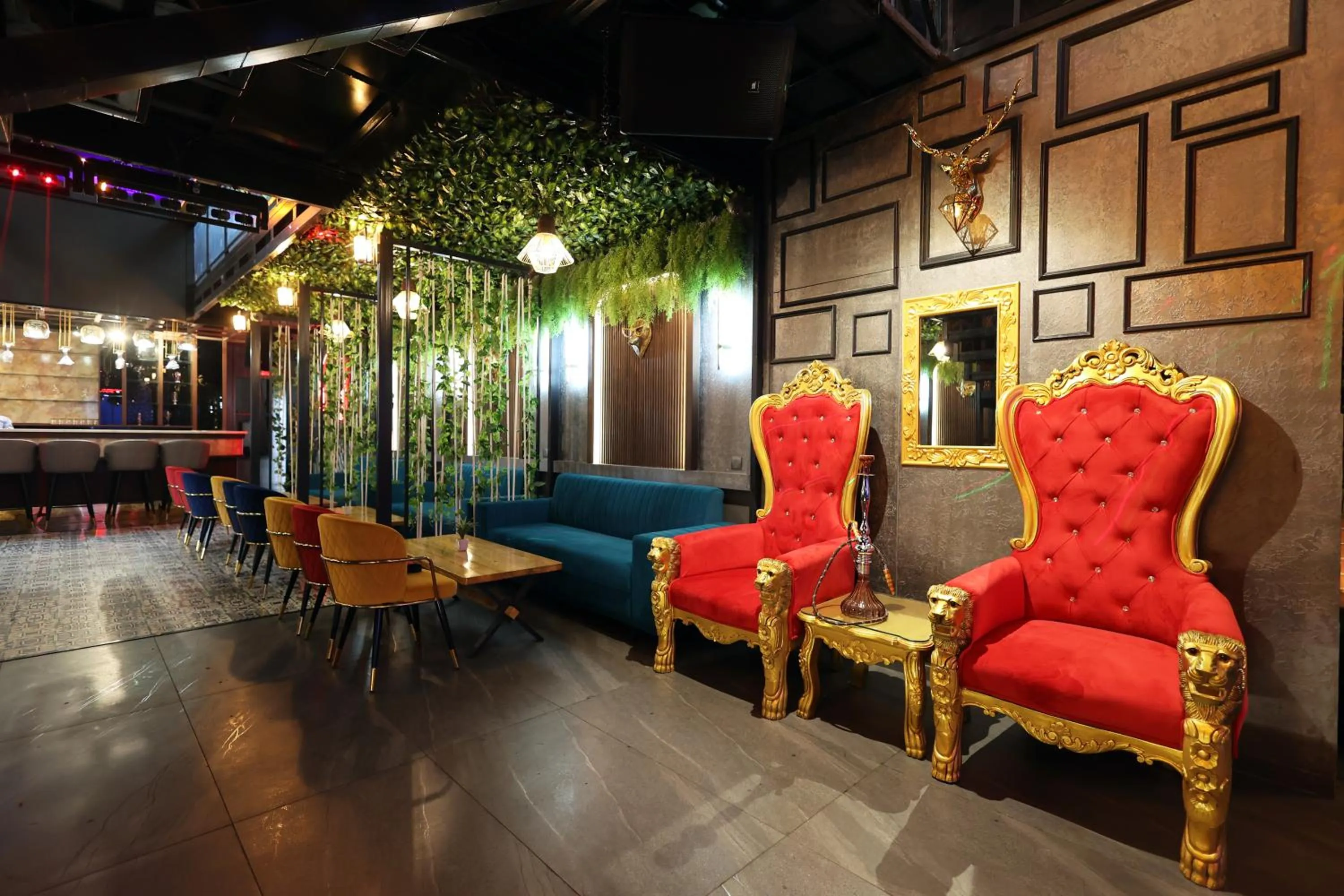 Lounge or bar in The Elegance Hotel