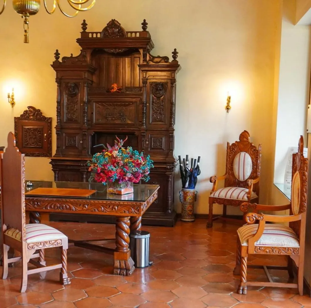 Lobby or reception in Hotel Hacienda Los Laureles