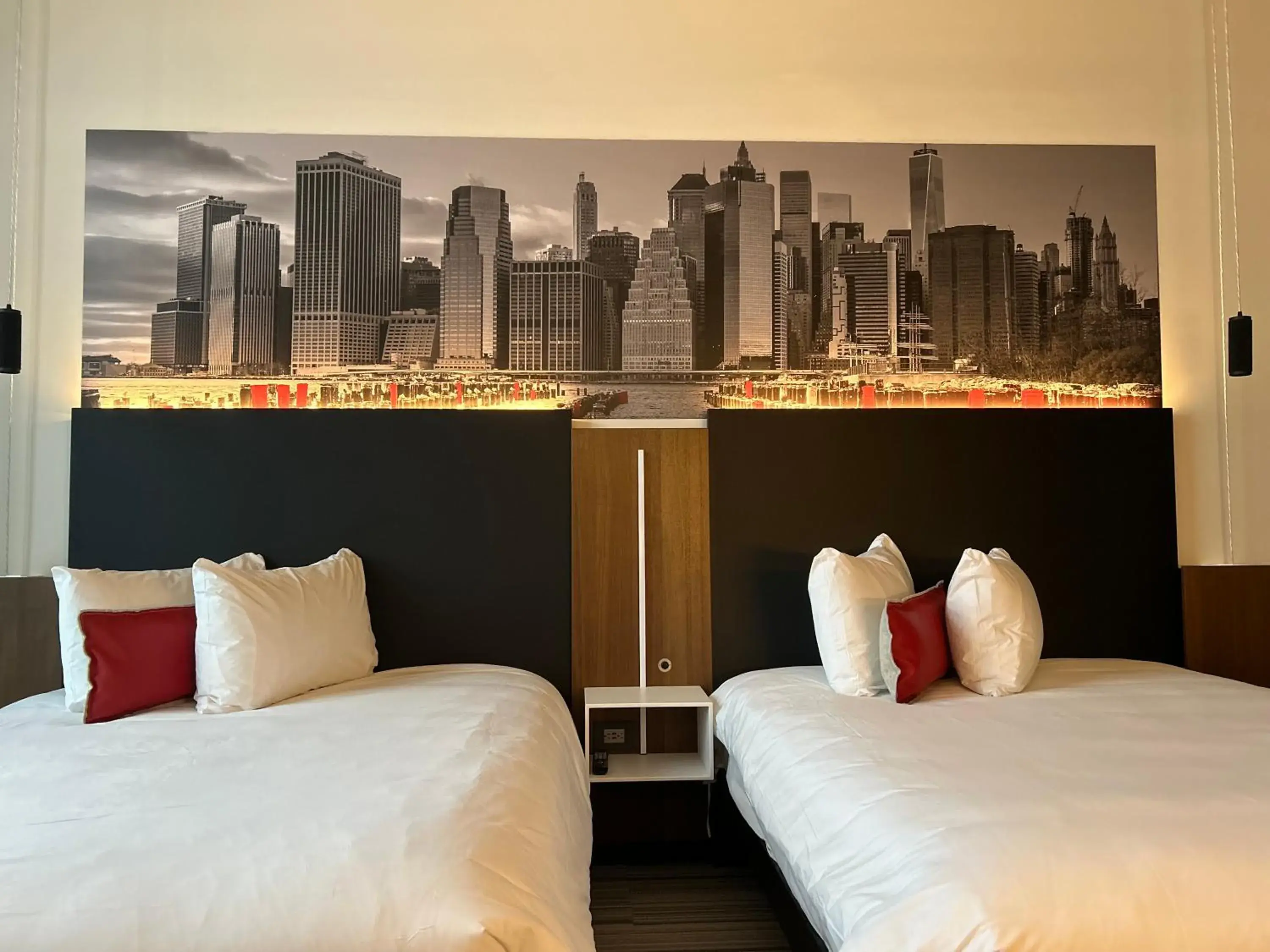 Deluxe Double Room in Grand Hotel TiMES Blainville-Mirabel Deluxe Double Room in Grand Hotel TiMES Blainville-Mirabel