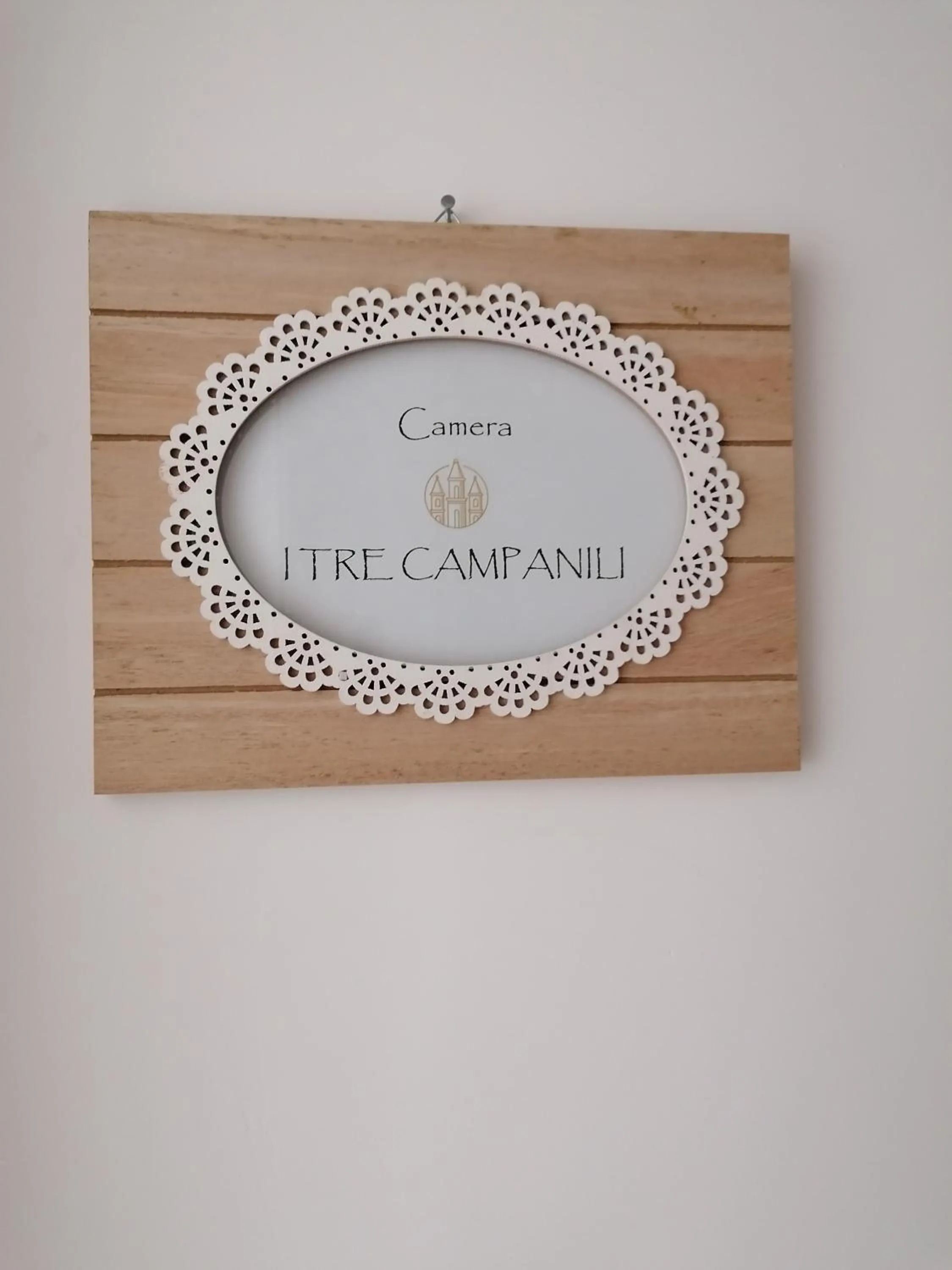 Logo/Certificate/Sign in B&B Curtopassi