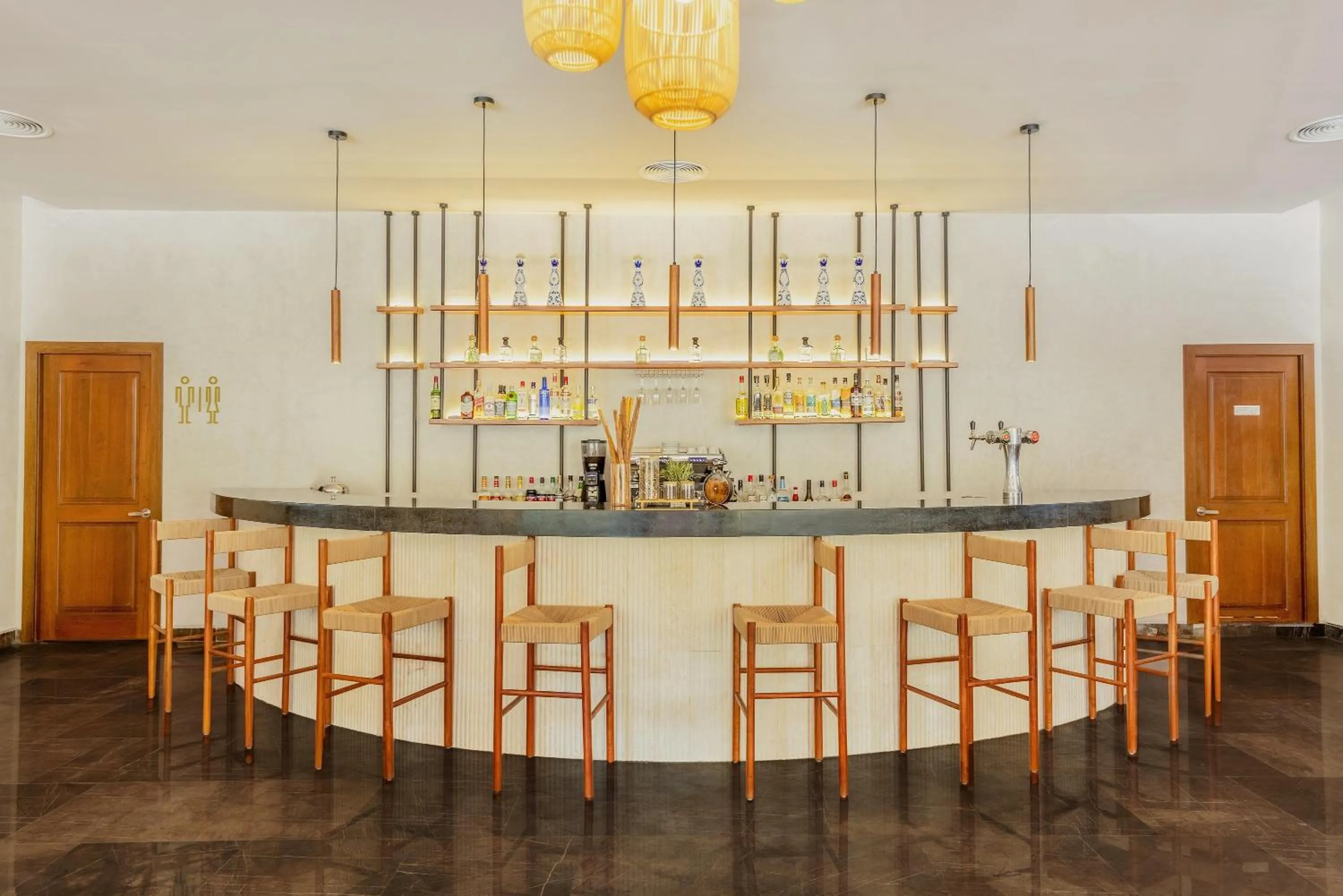 Lounge or bar in Grand Palladium Colonial Resort & Spa - All Inclusive