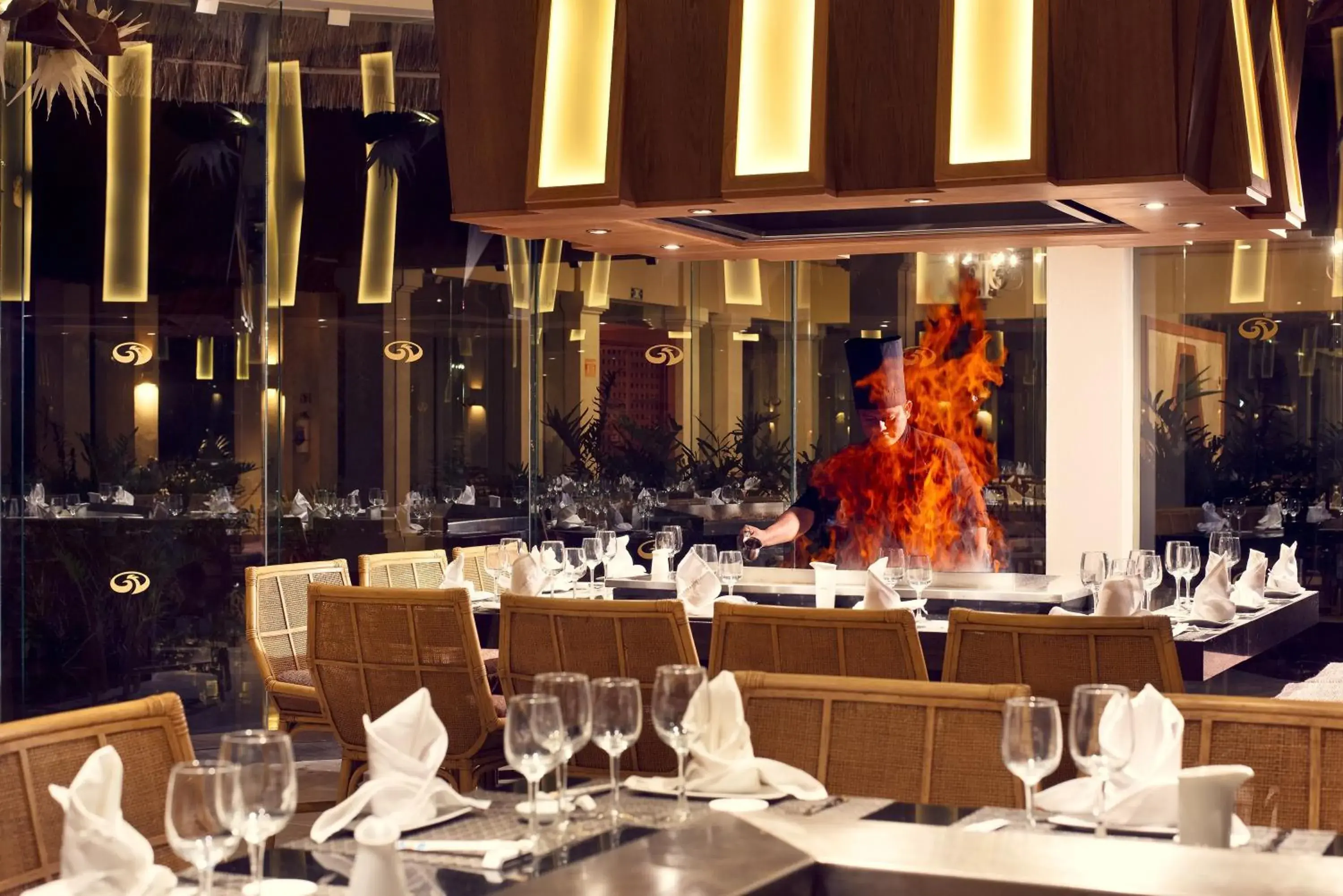 Restaurant/places to eat in Grand Palladium Kantenah Resort & Spa - All Inclusive Restaurant/places to eat in Grand Palladium Kantenah Resort & Spa - All Inclusive