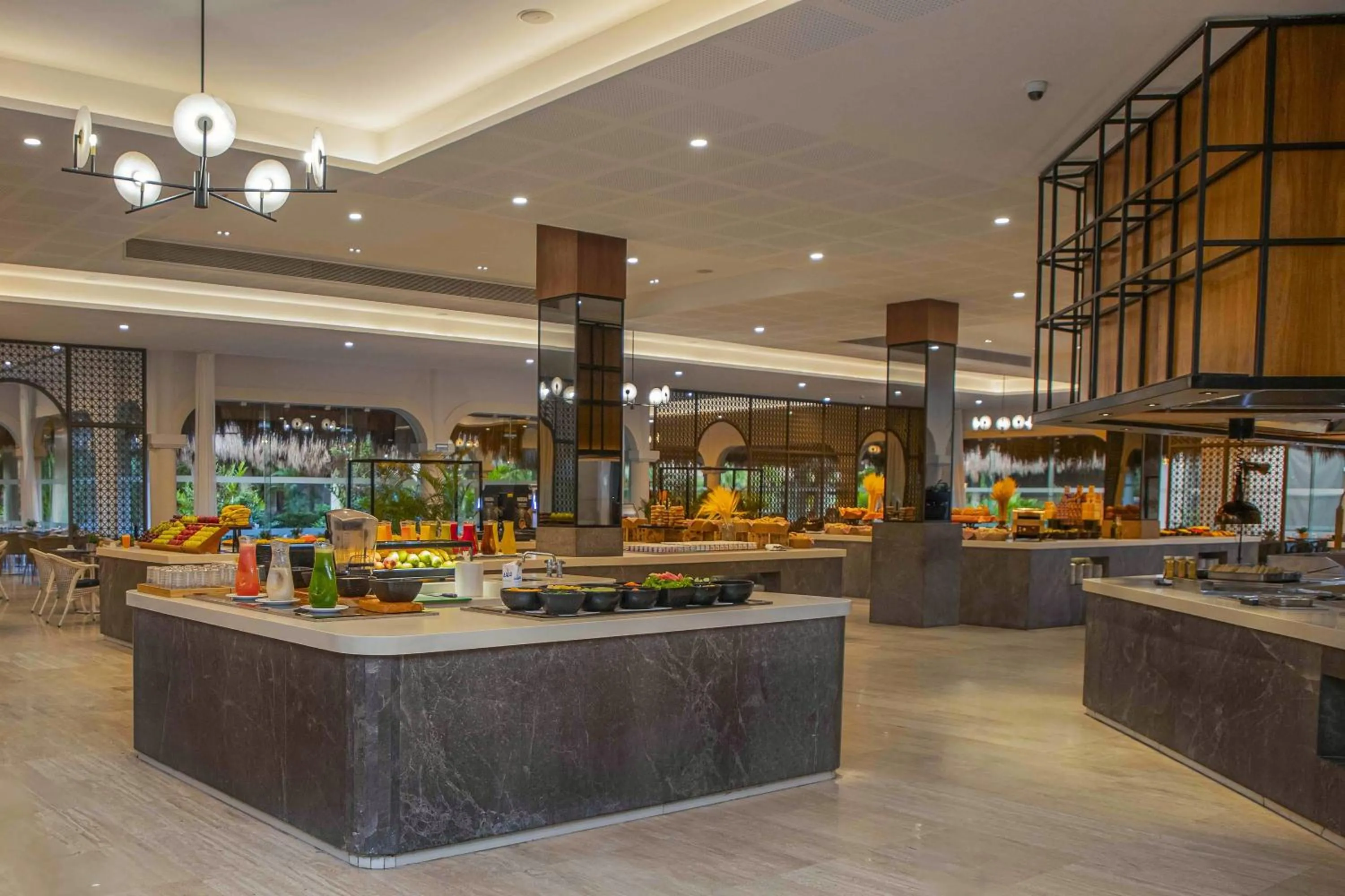 Restaurant/places to eat in Grand Palladium Select White Sand Resort & Spa - All Inclusive