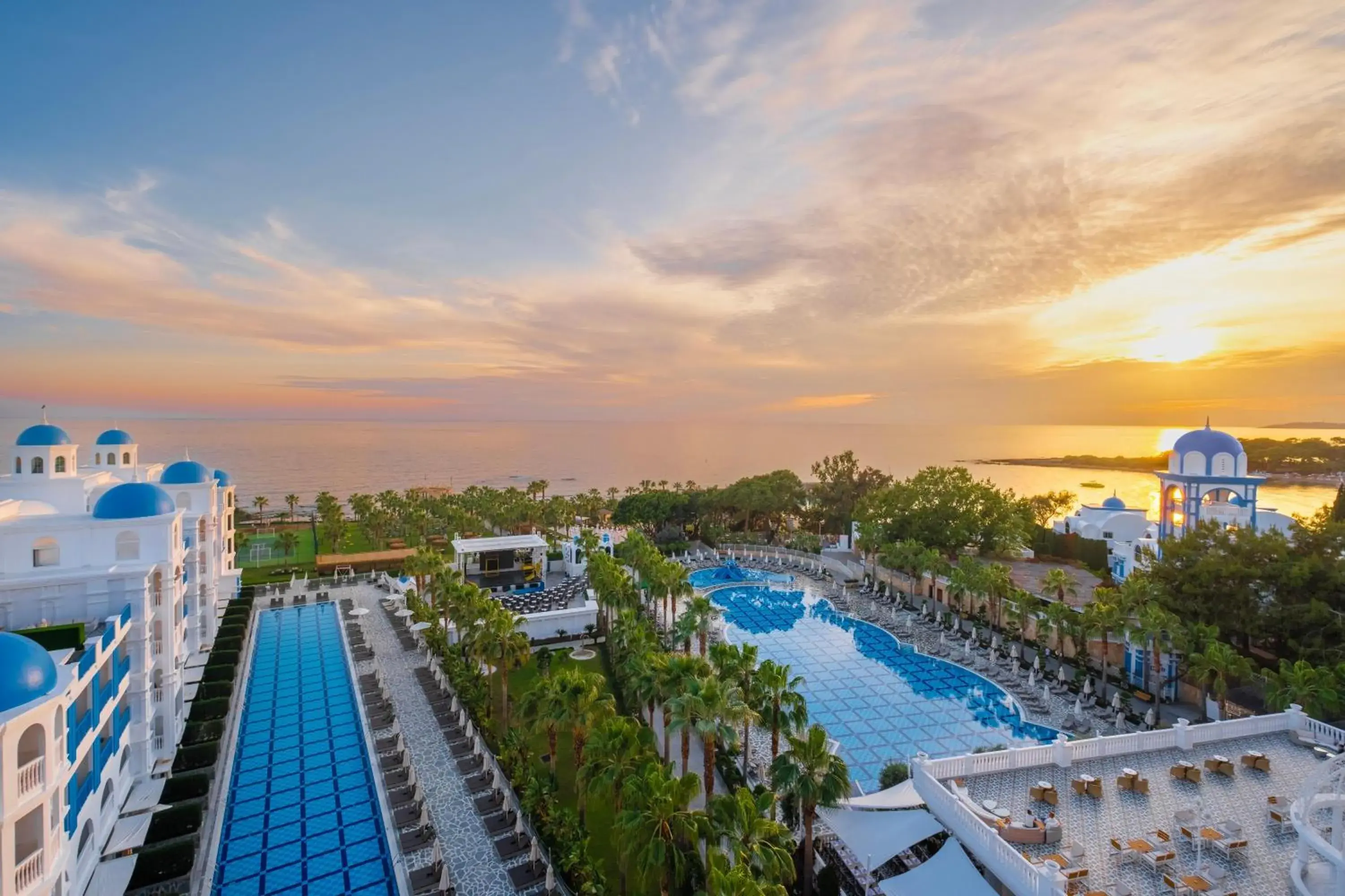 Rubi Platinum Spa Resort & Suites Rubi Platinum Spa Resort & Suites