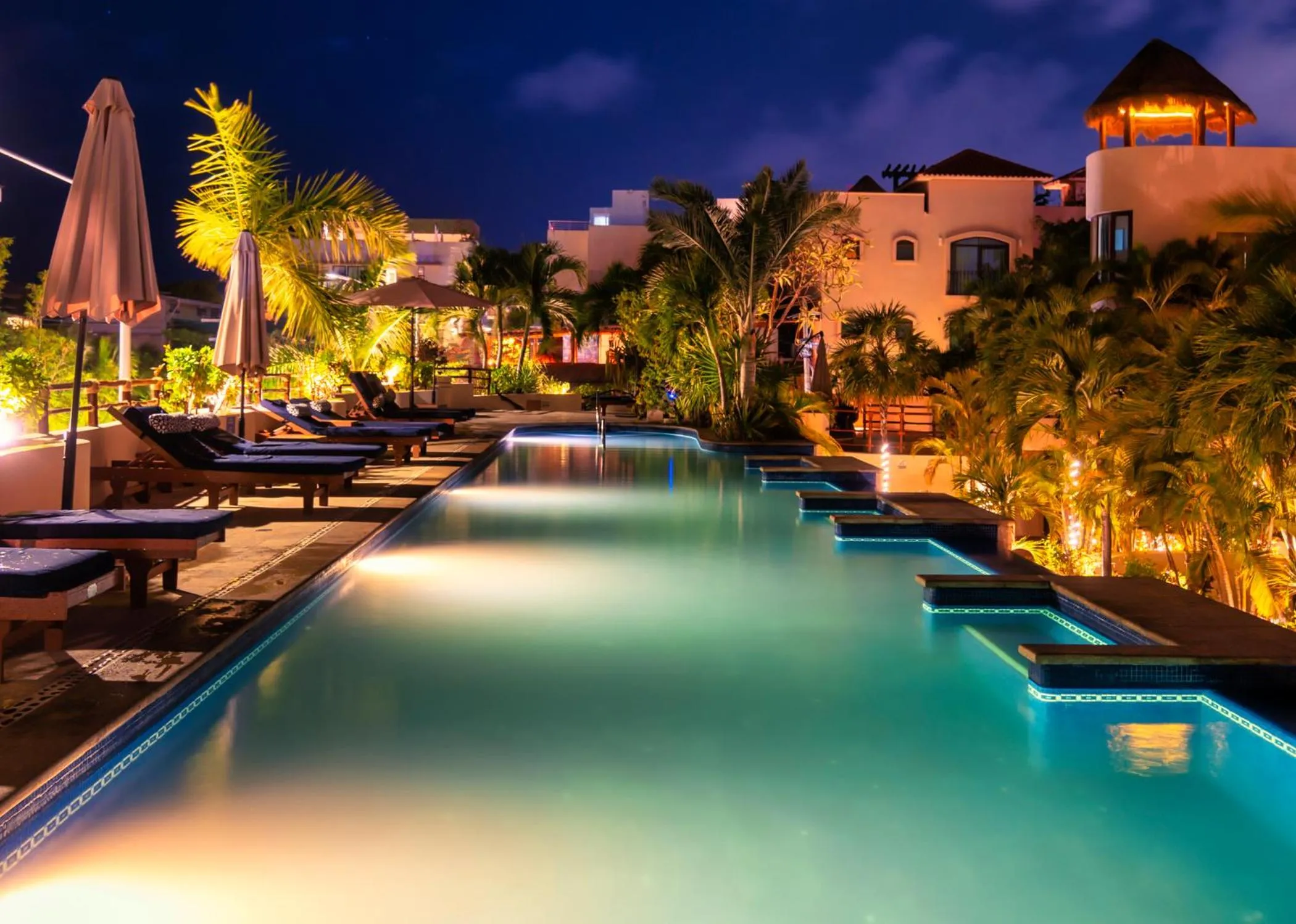 Night in Porto Playa Condo Hotel and Beach Club