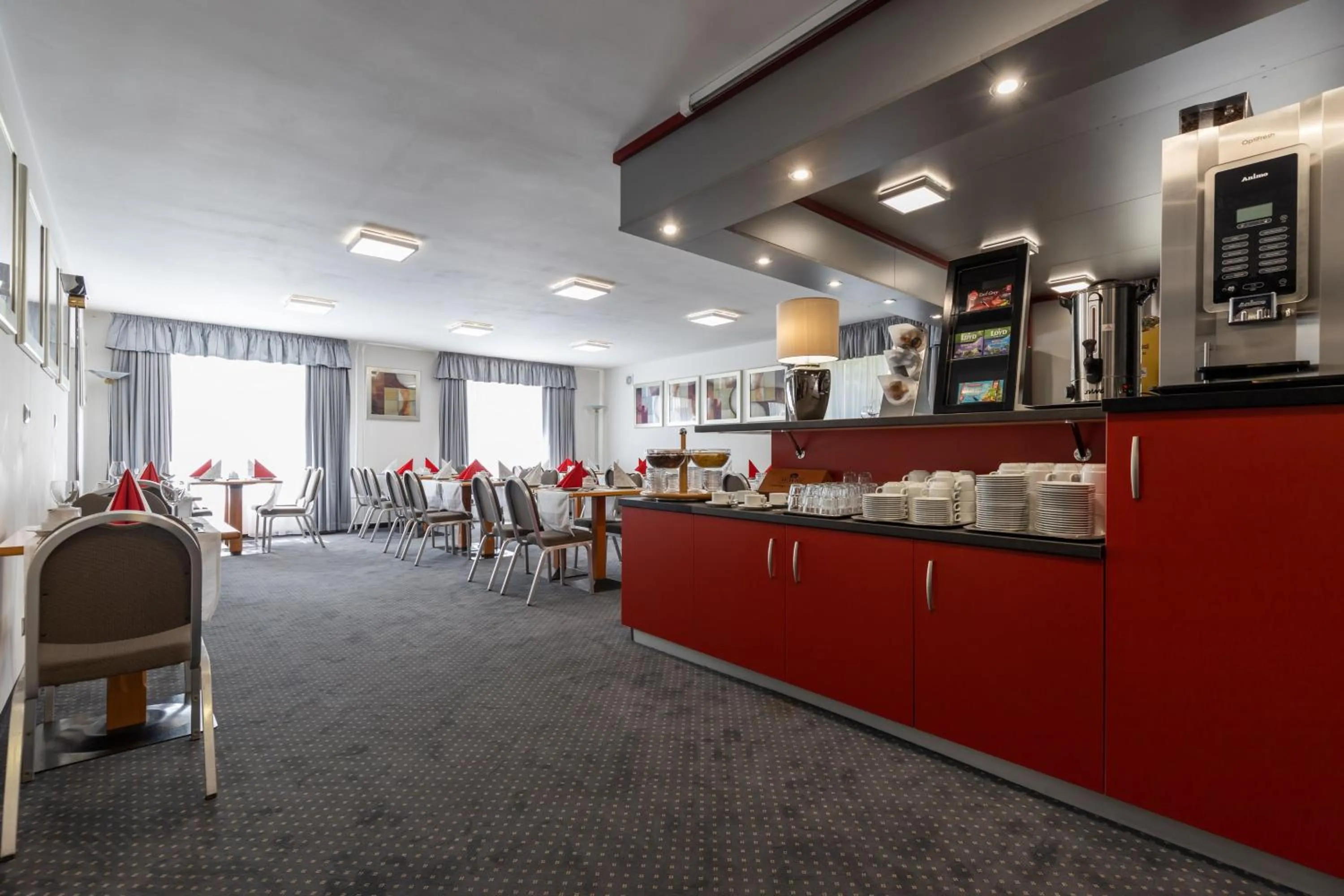 Restaurant/places to eat in Active & Wellness Hotel Subterra