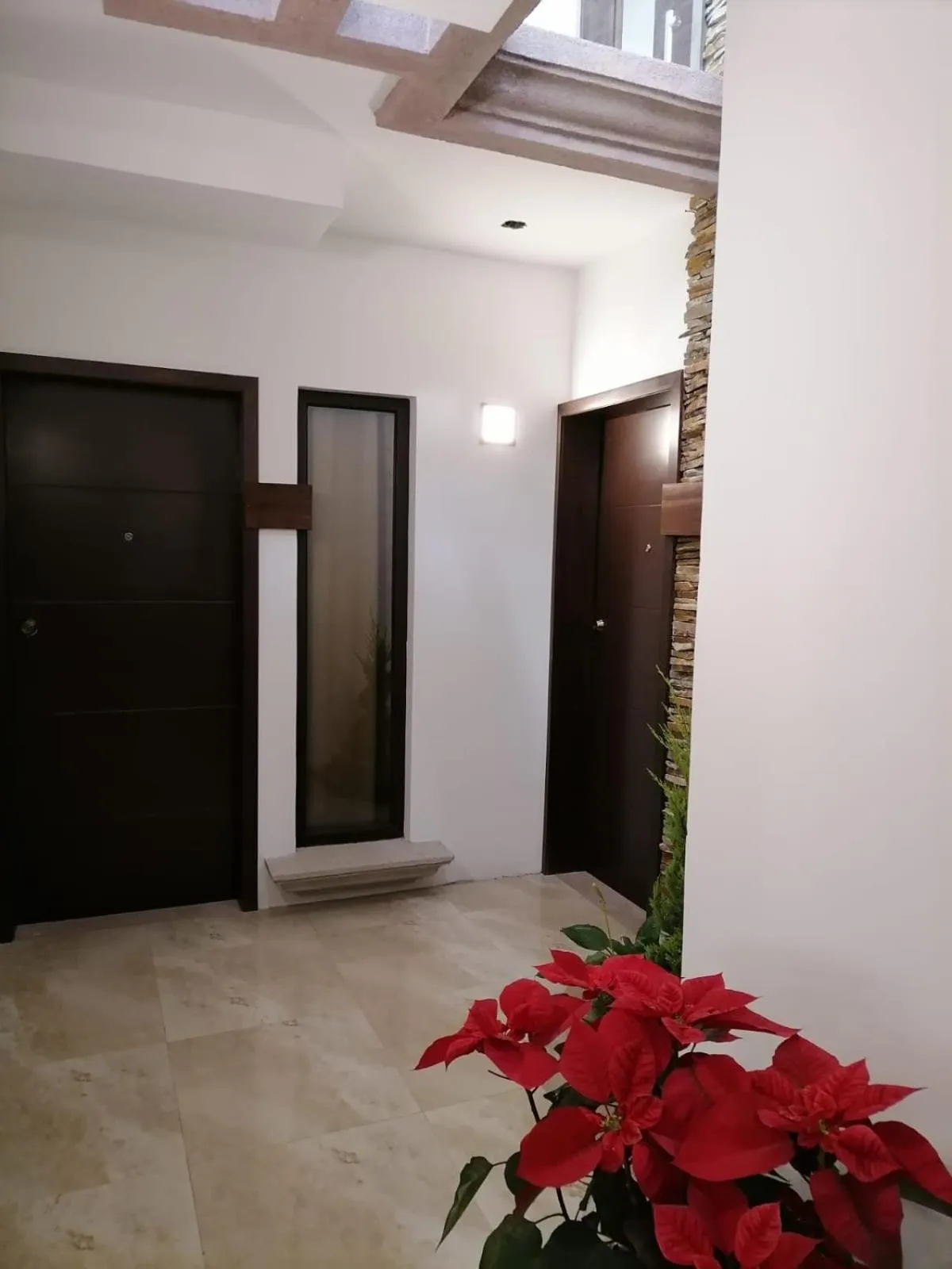 Property building in L'Aurora Inn