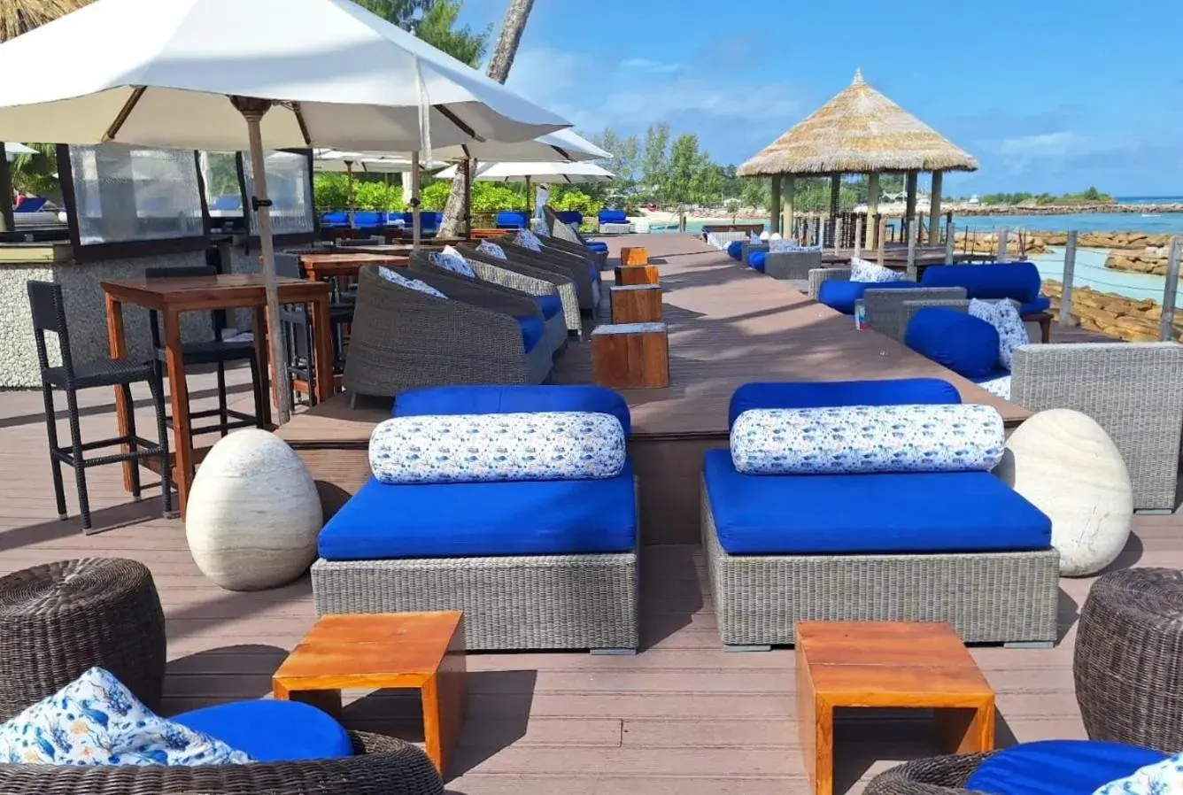 Lounge or bar in Le Domaine de L'Orangeraie Resort and Spa Lounge or bar in Le Domaine de L'Orangeraie Resort and Spa