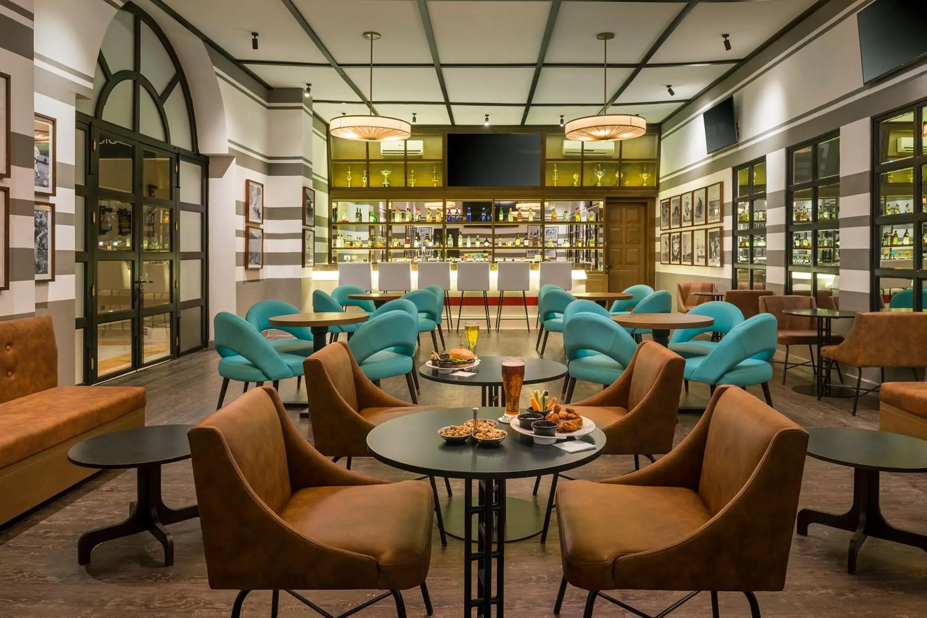 Lounge or bar in Ocean Maya Royale Adults Only - All Inclusive Lounge or bar in Ocean Maya Royale Adults Only - All Inclusive