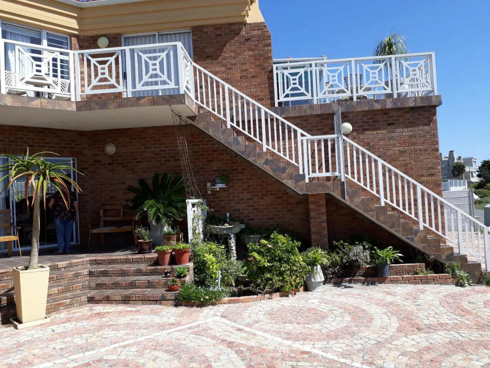 Facade/entrance in Blougans B&B