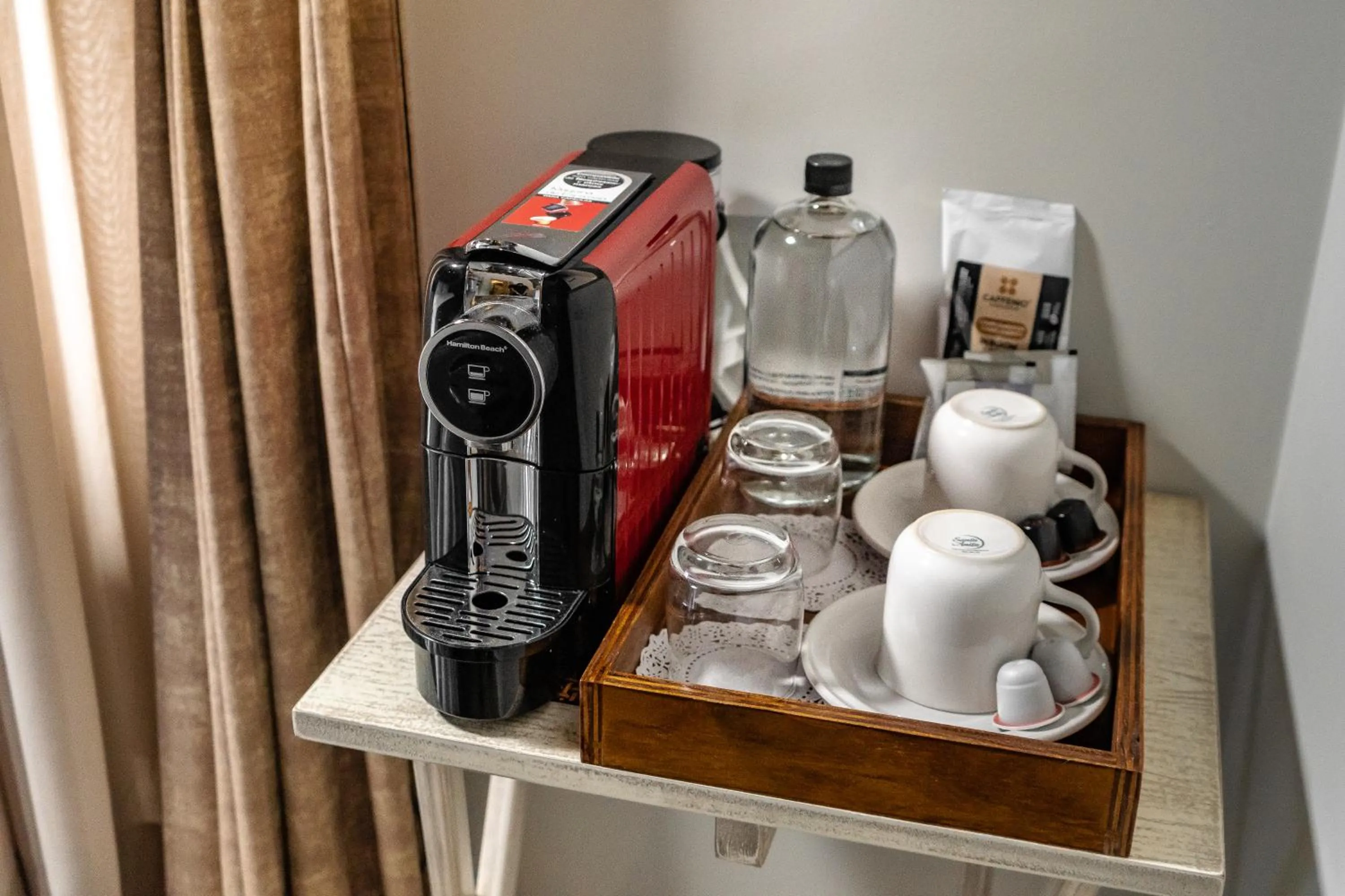 Coffee/tea facilities in voco Royalty Puebla Downtown by IHG