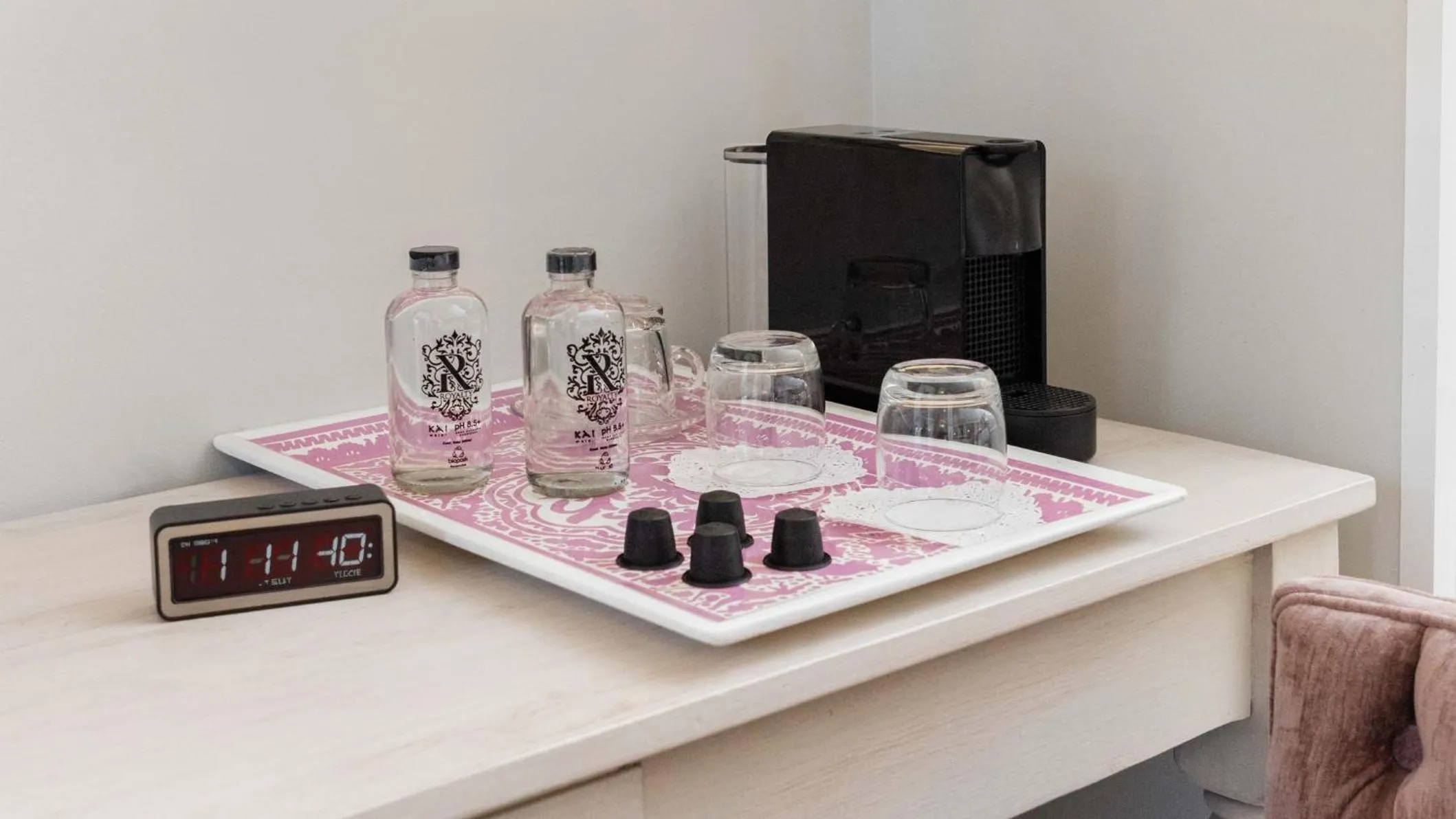 Photo of the whole room in voco Royalty Puebla Downtown by IHG