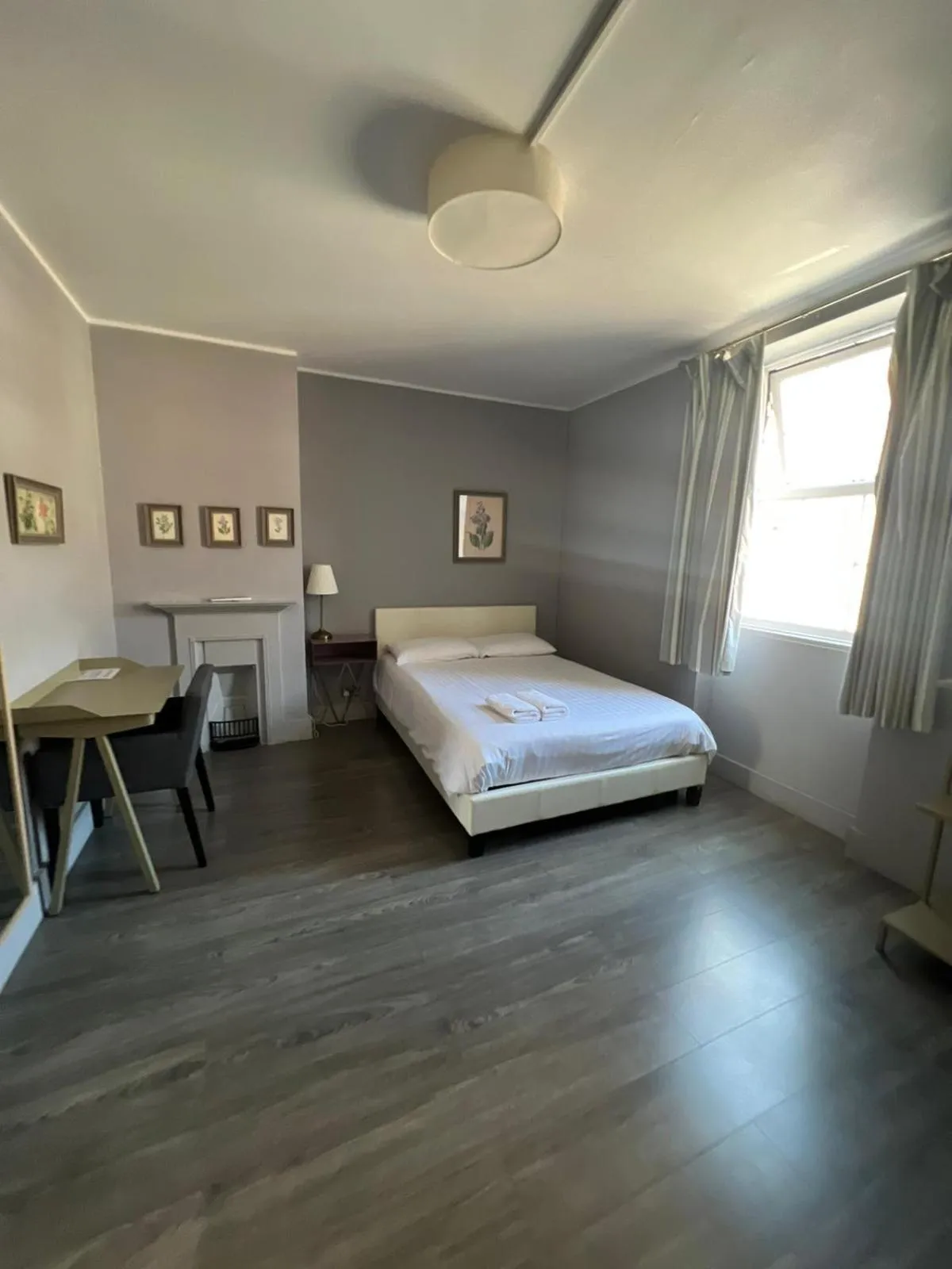 Bed in Petticoat Accommodations