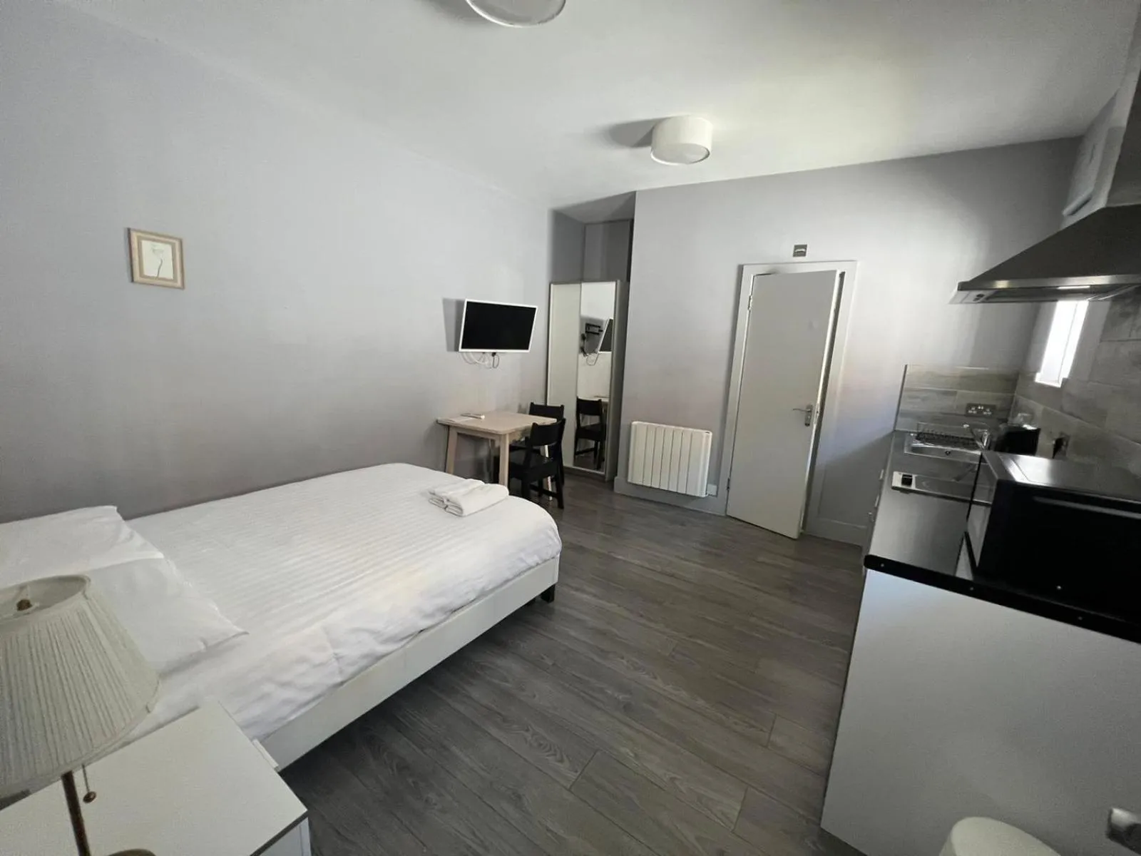 Bed in Petticoat Accommodations