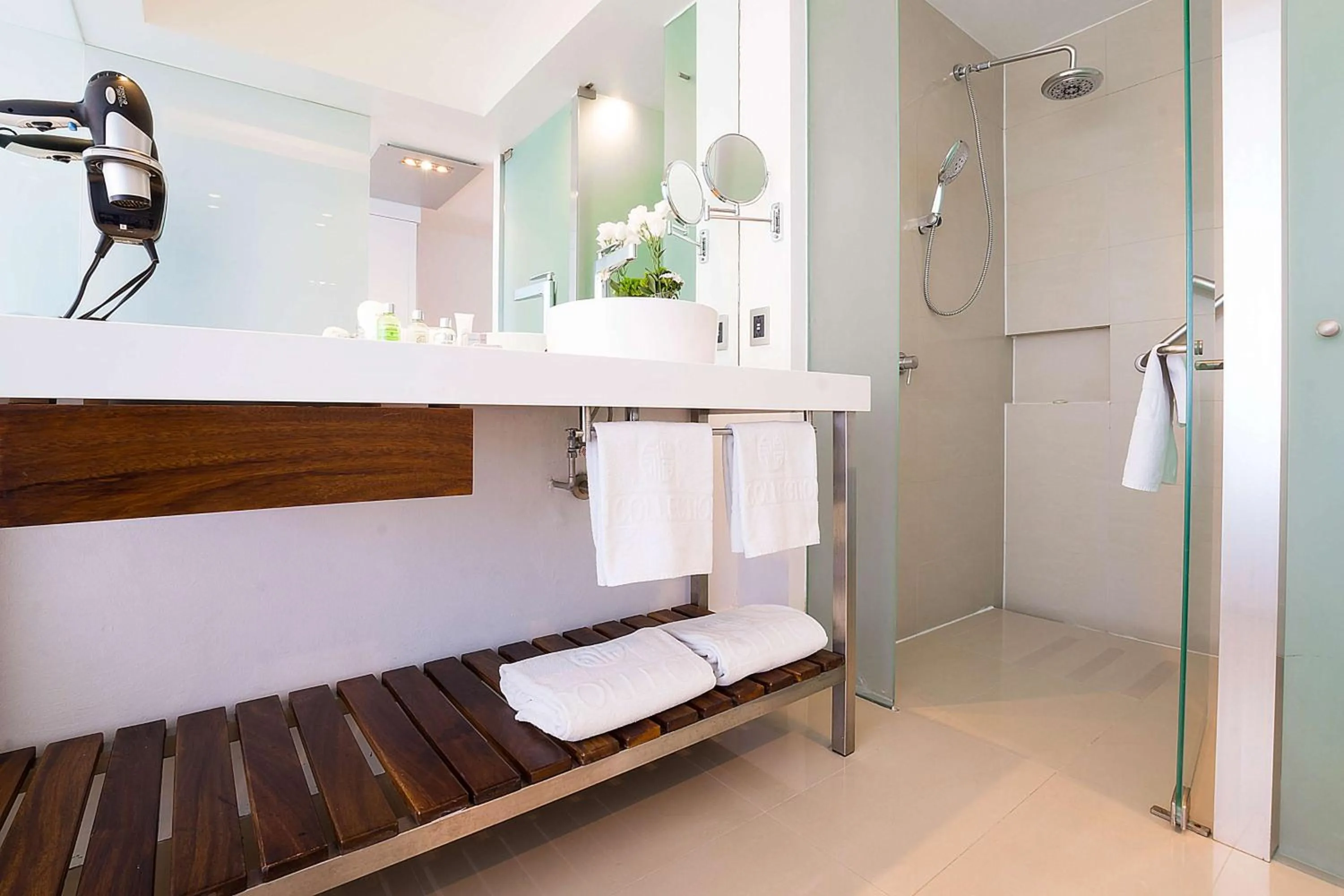 Bathroom in NH Collection Mexico City Santa Fe