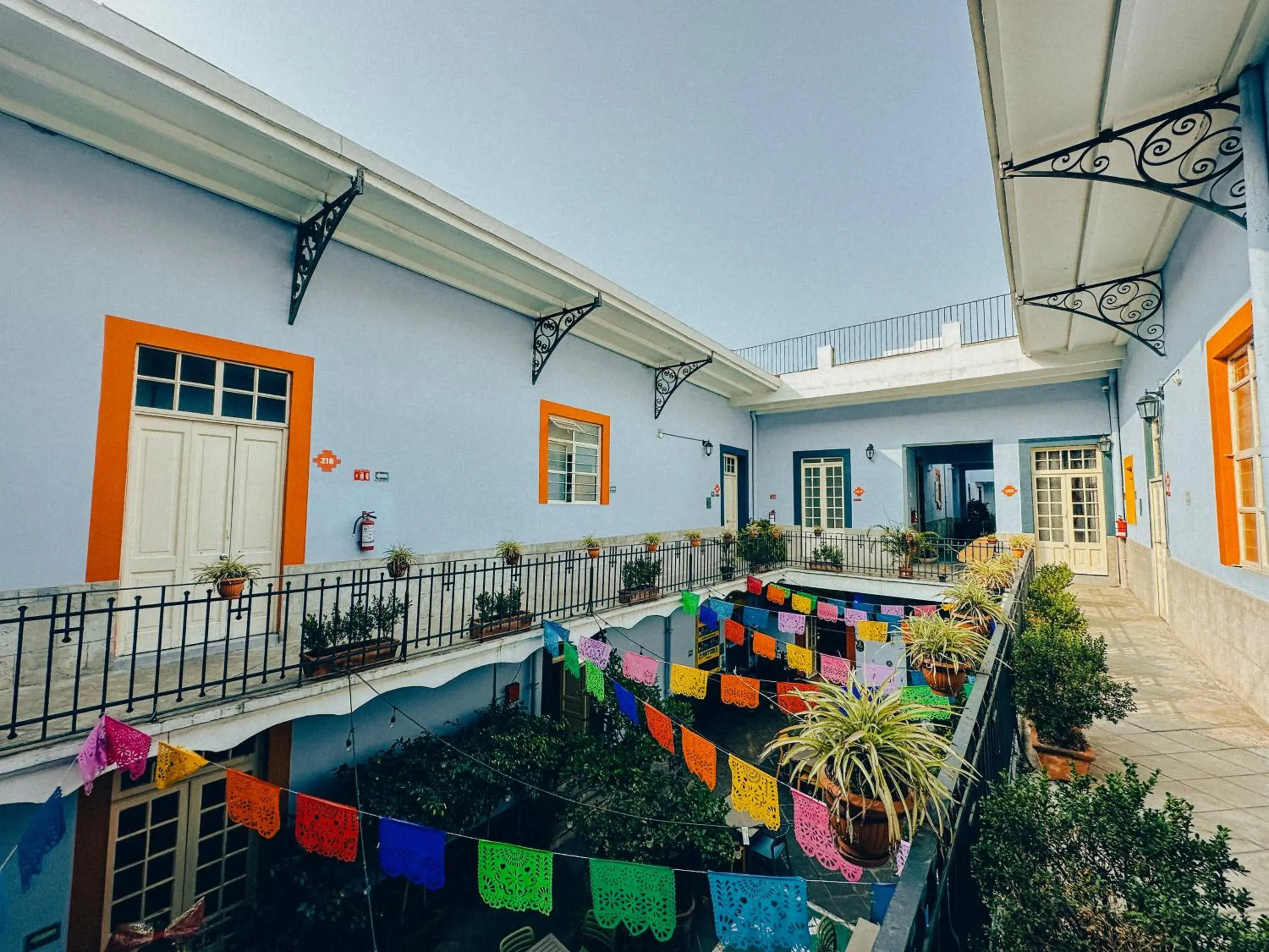 Property building in Viajero CDMX Centro Hostel Property building in Viajero CDMX Centro Hostel