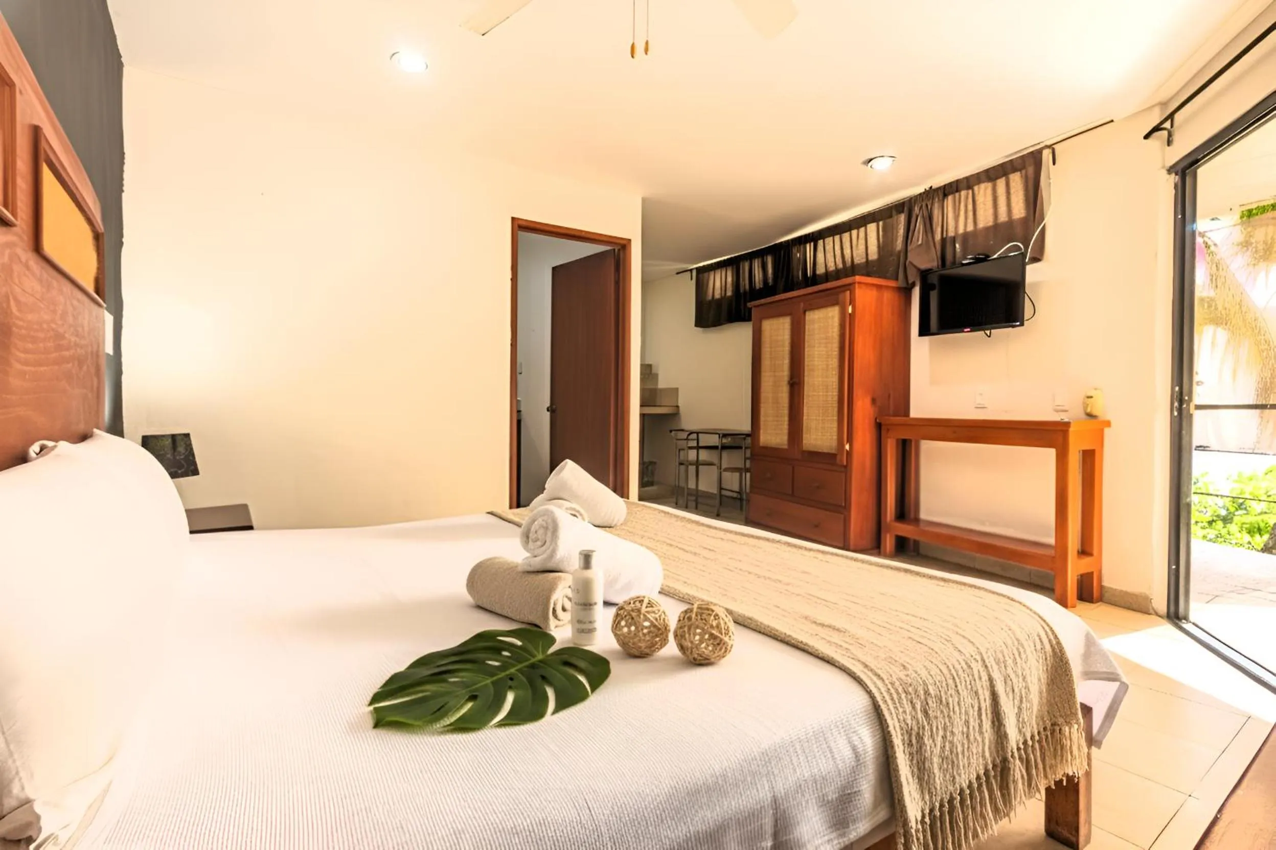 Bedroom, Bed in Hotel B&B - 5th Avenue