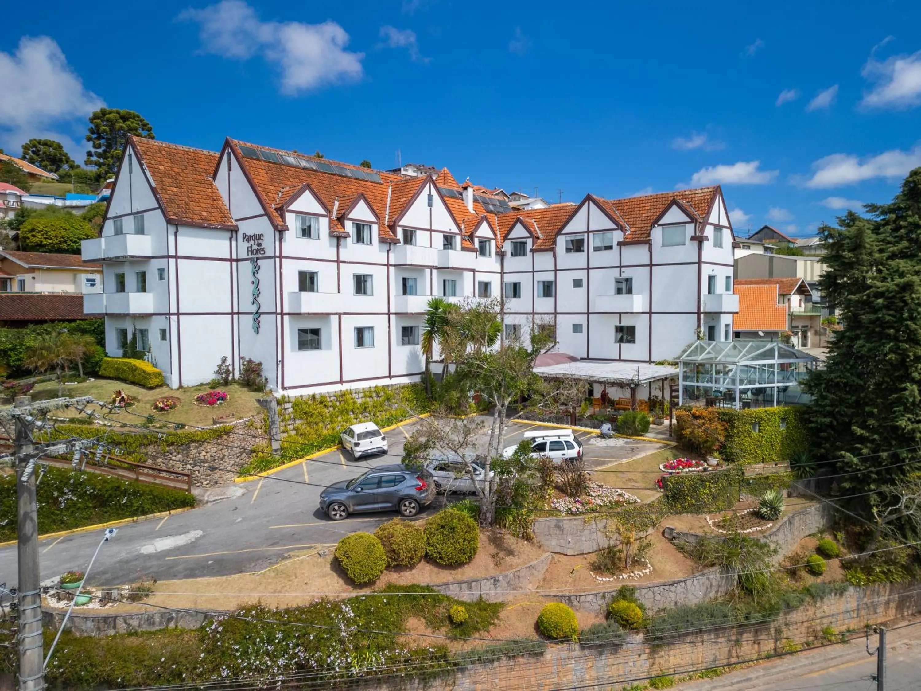 Property building in Pousada Parque das Flores