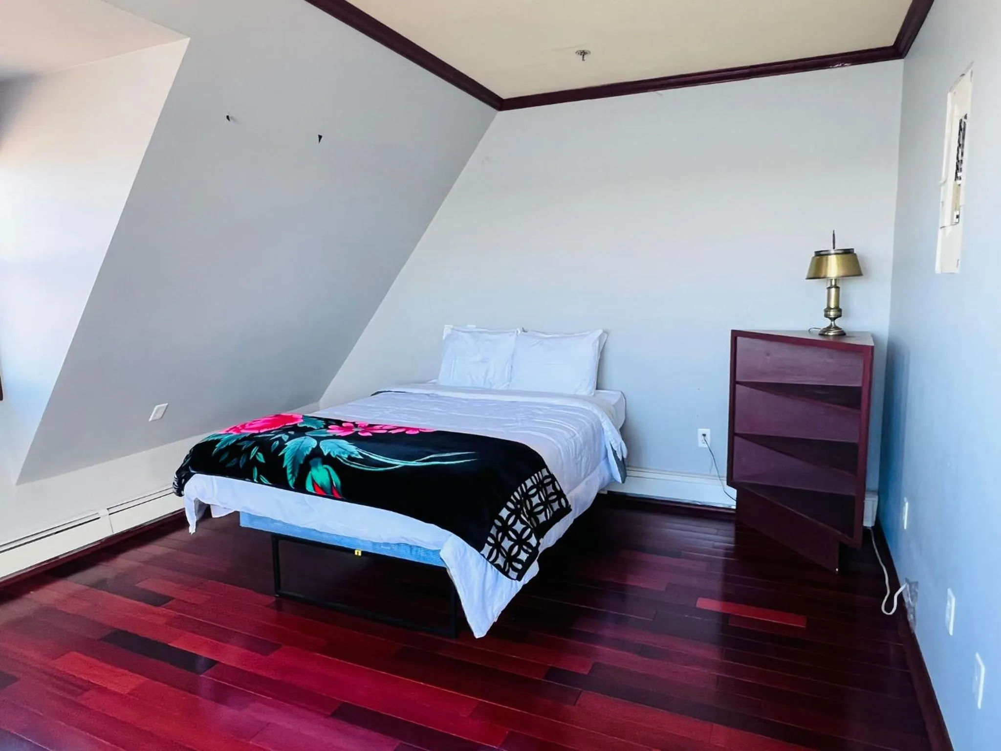 Harbourview Inn and Suites