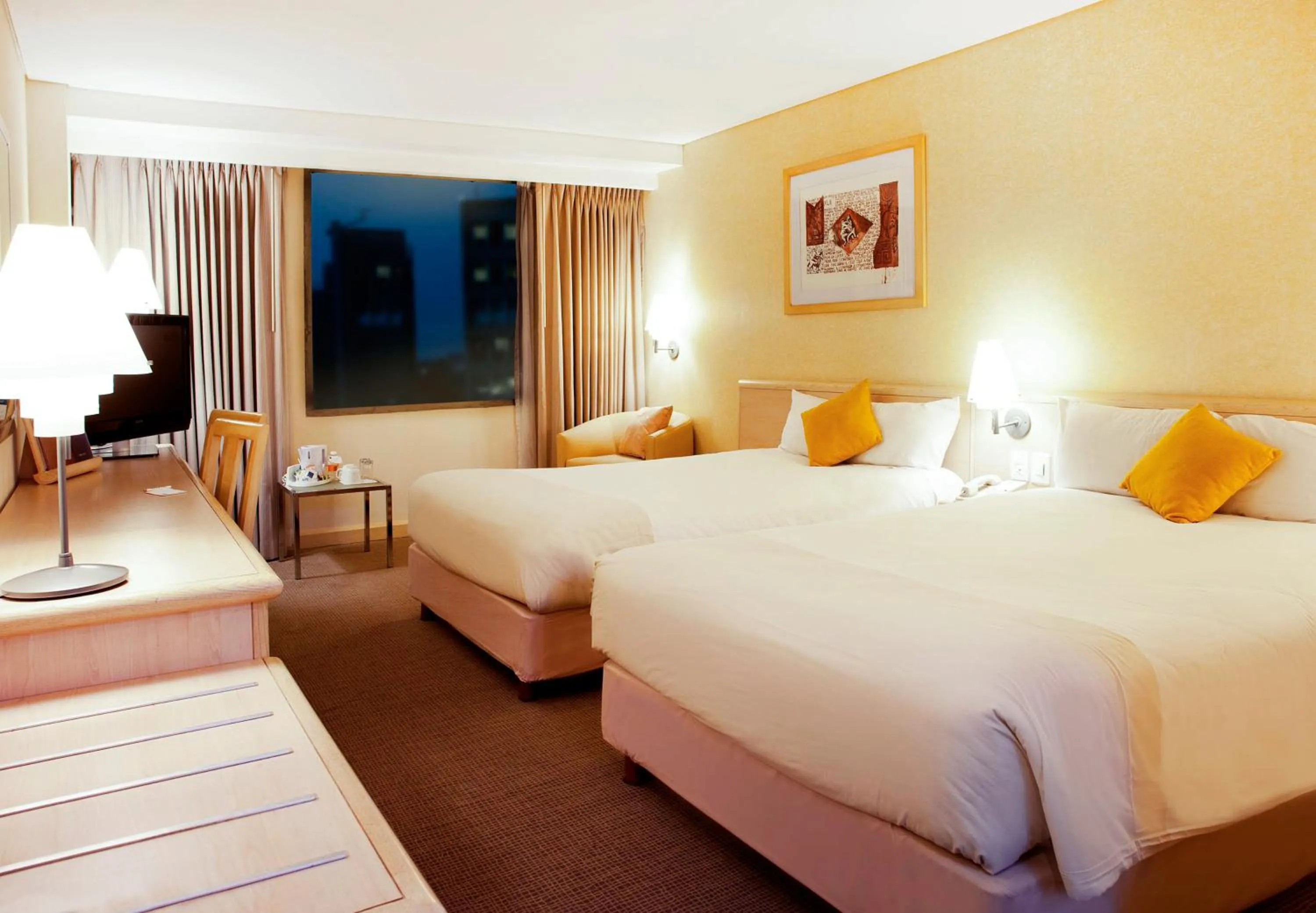 Bed in Novotel Mexico City Santa Fe