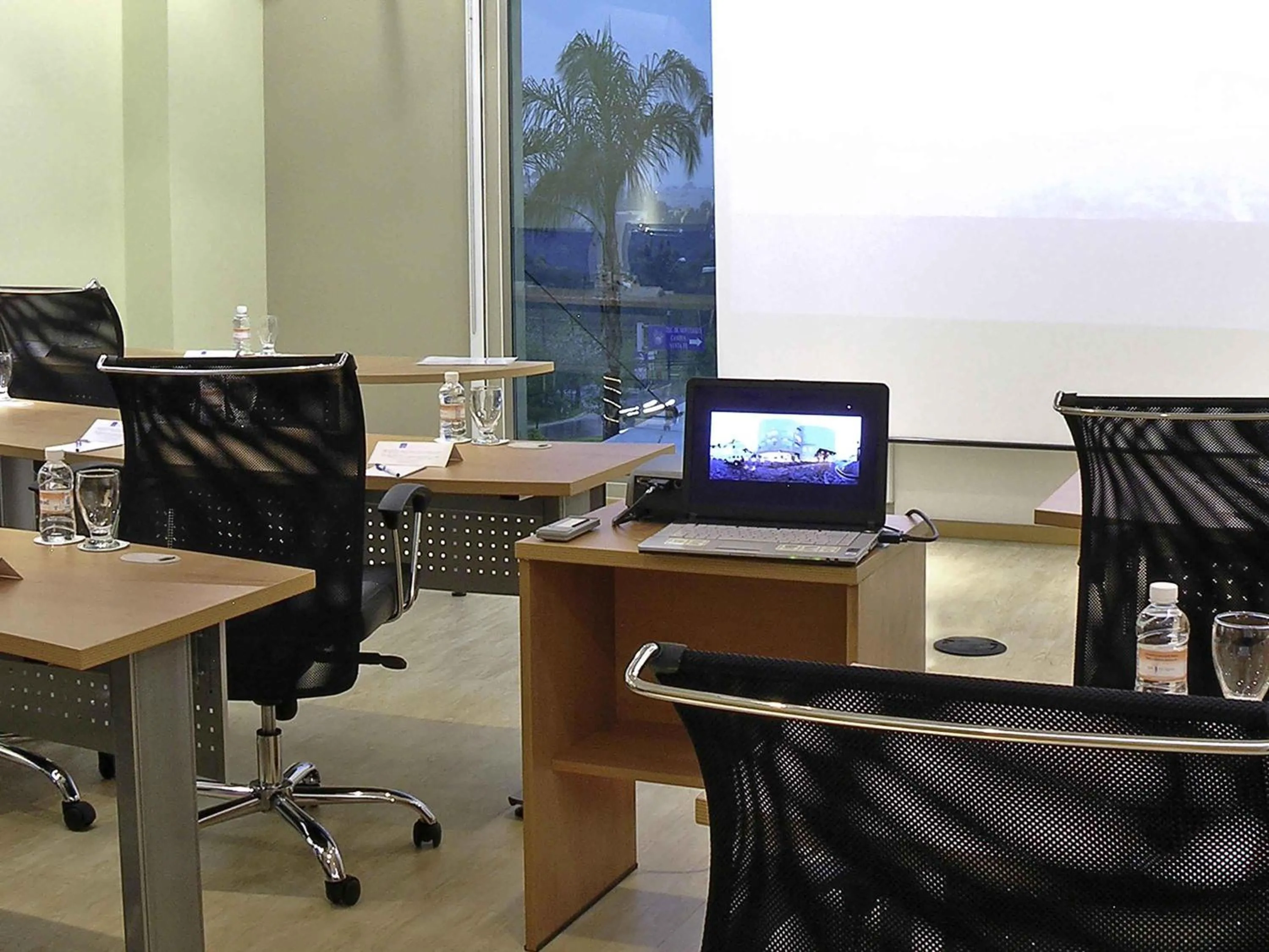 Meeting/conference room in Novotel Mexico City Santa Fe