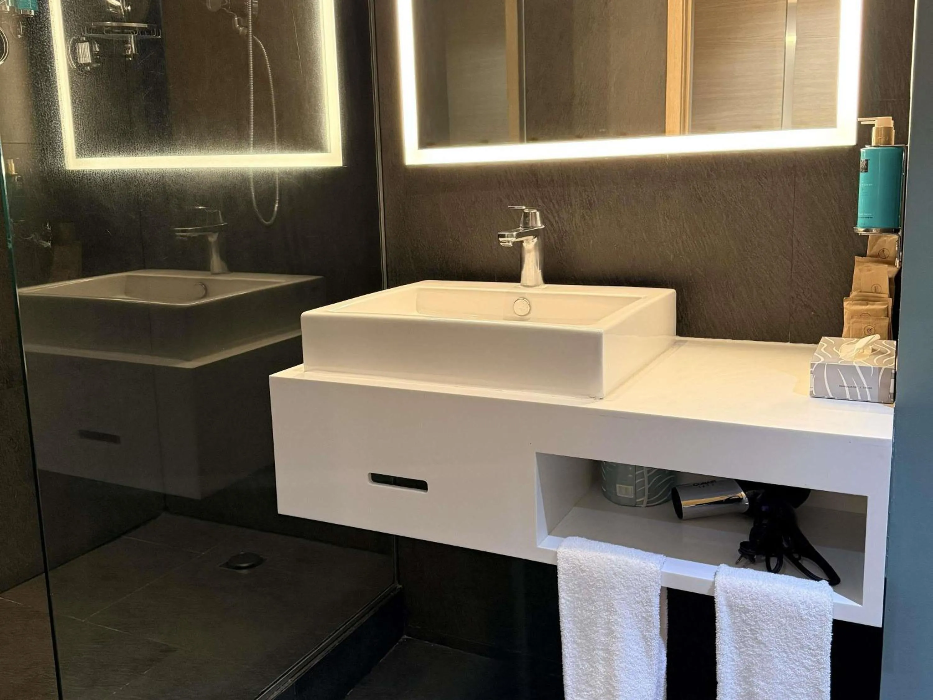 Bedroom in Novotel Mexico City Santa Fe