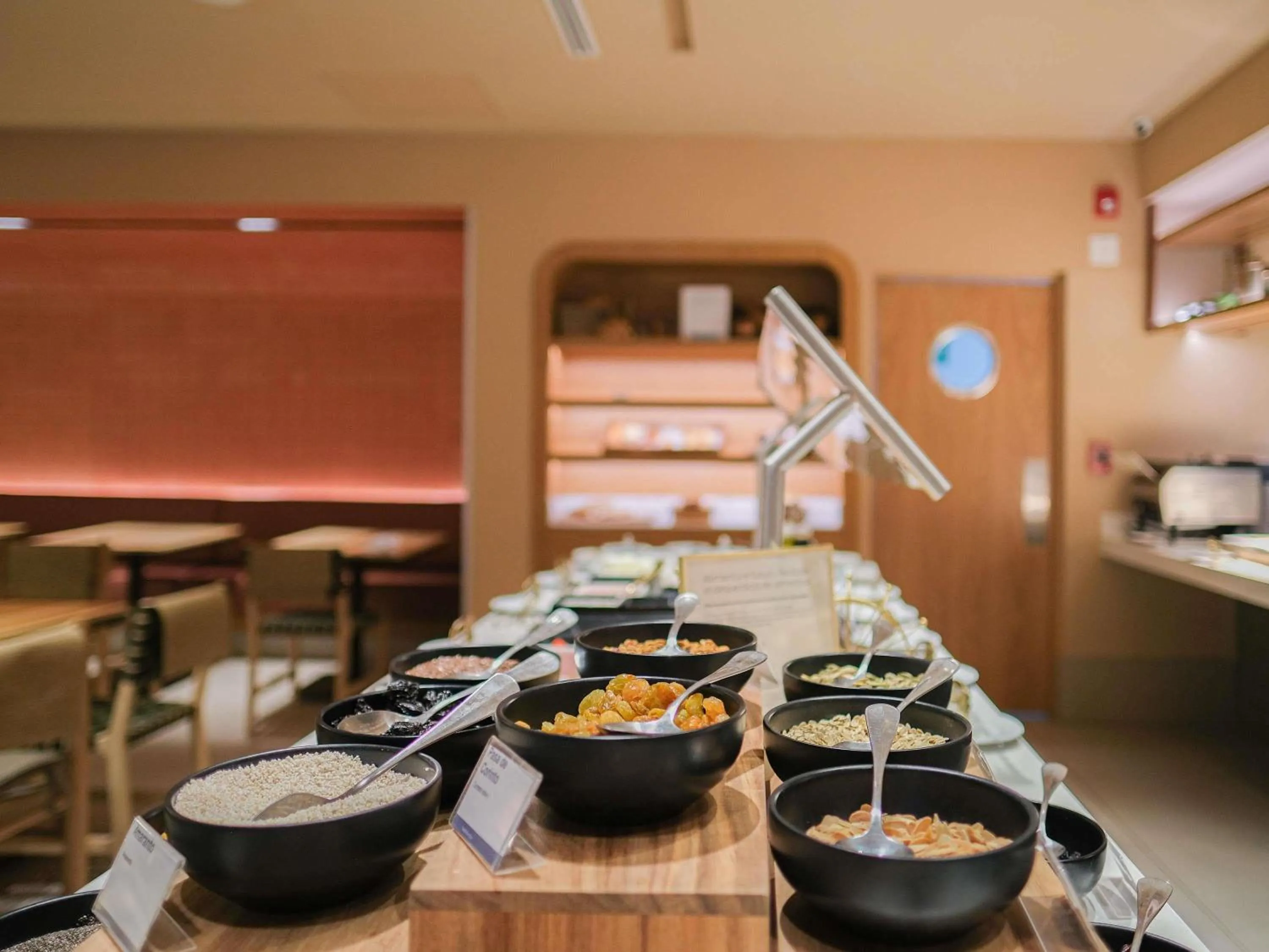 Restaurant/places to eat in Novotel Mexico City Santa Fe