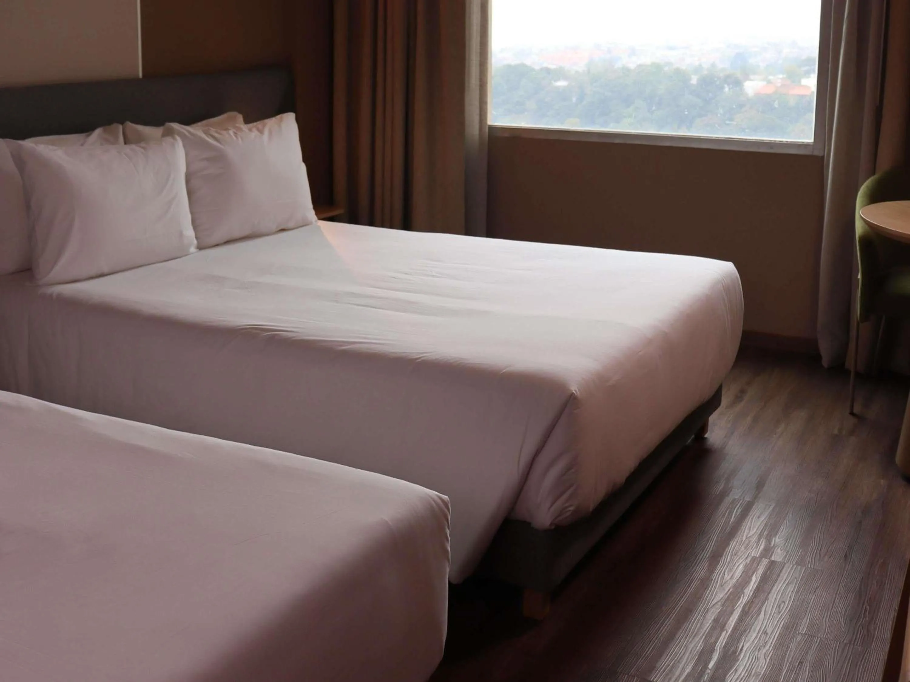 Bedroom, Bed in Novotel Mexico City Santa Fe