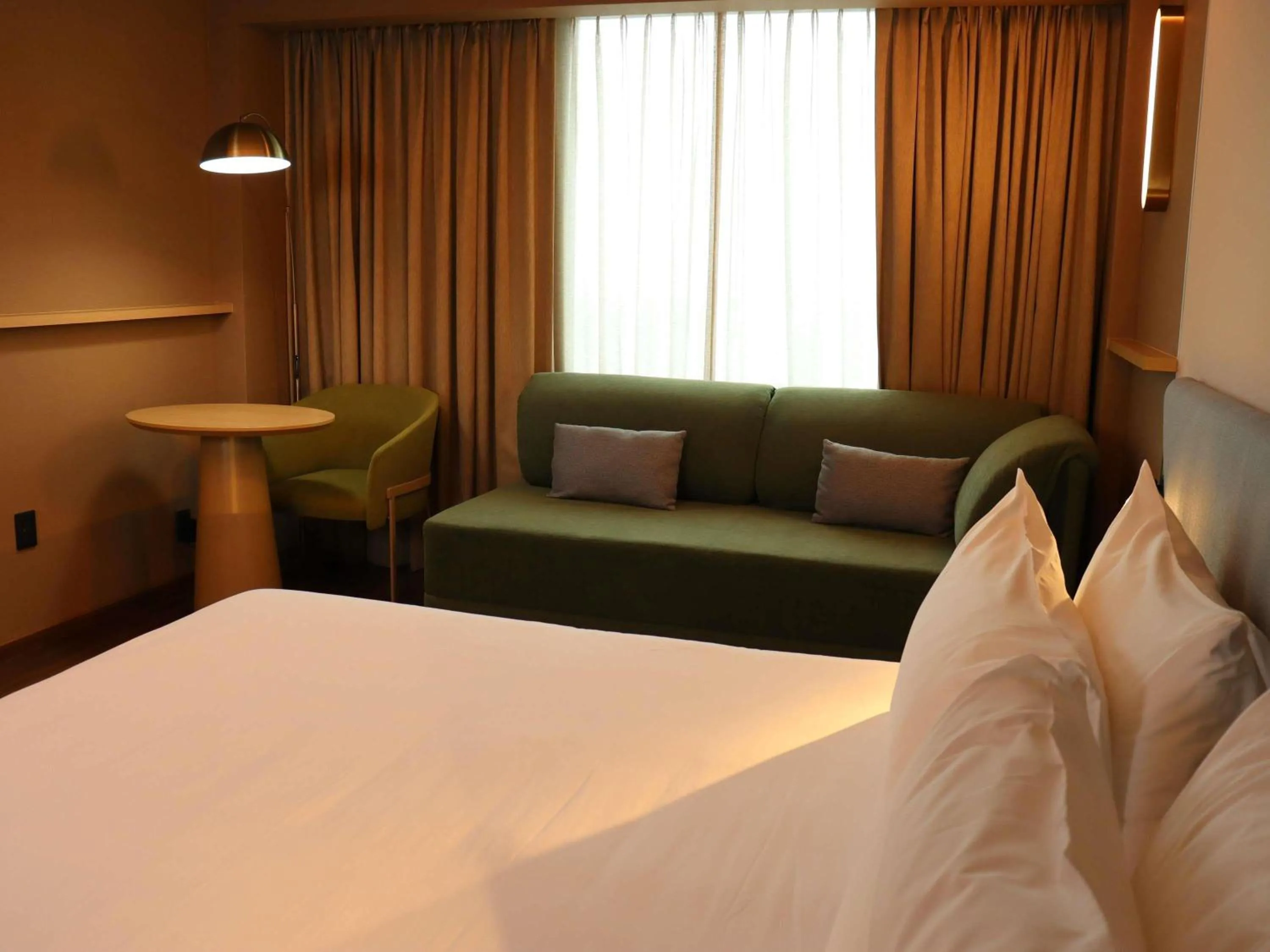 Bedroom, Bed in Novotel Mexico City Santa Fe