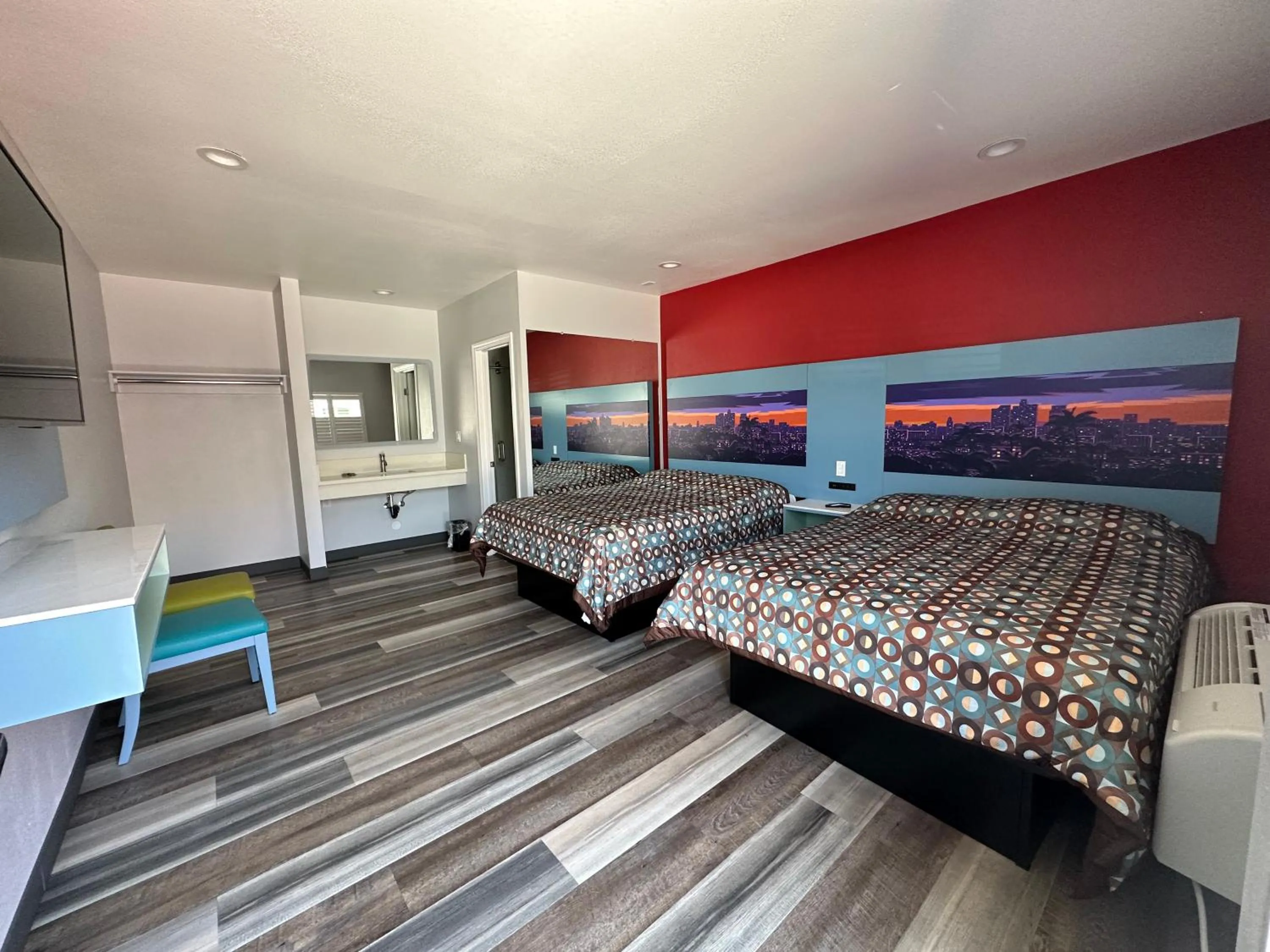 Bed in La Casa Motel, Los Angeles - Burbank Airport