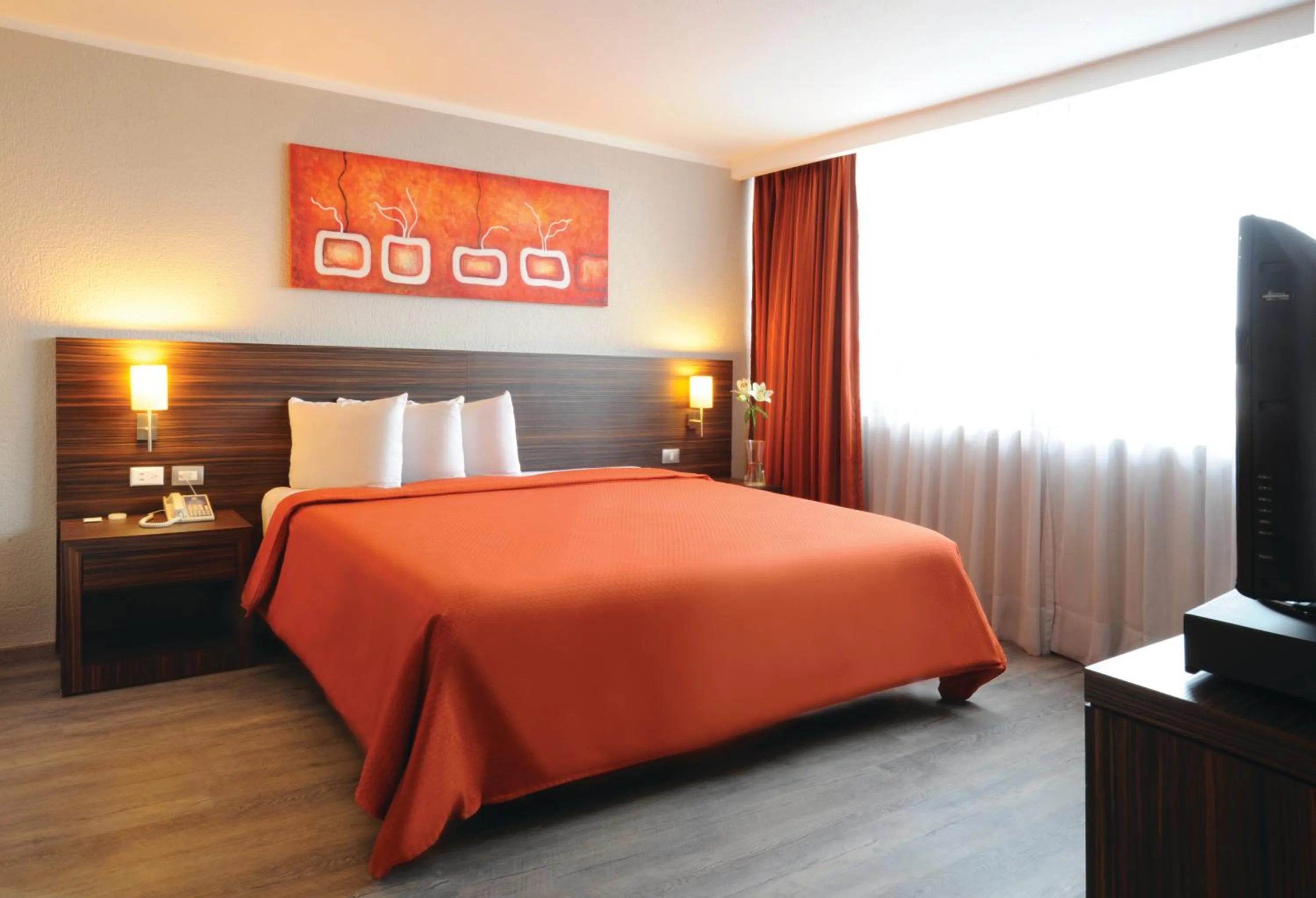 Photo of the whole room, Bed in Hotel Benidorm