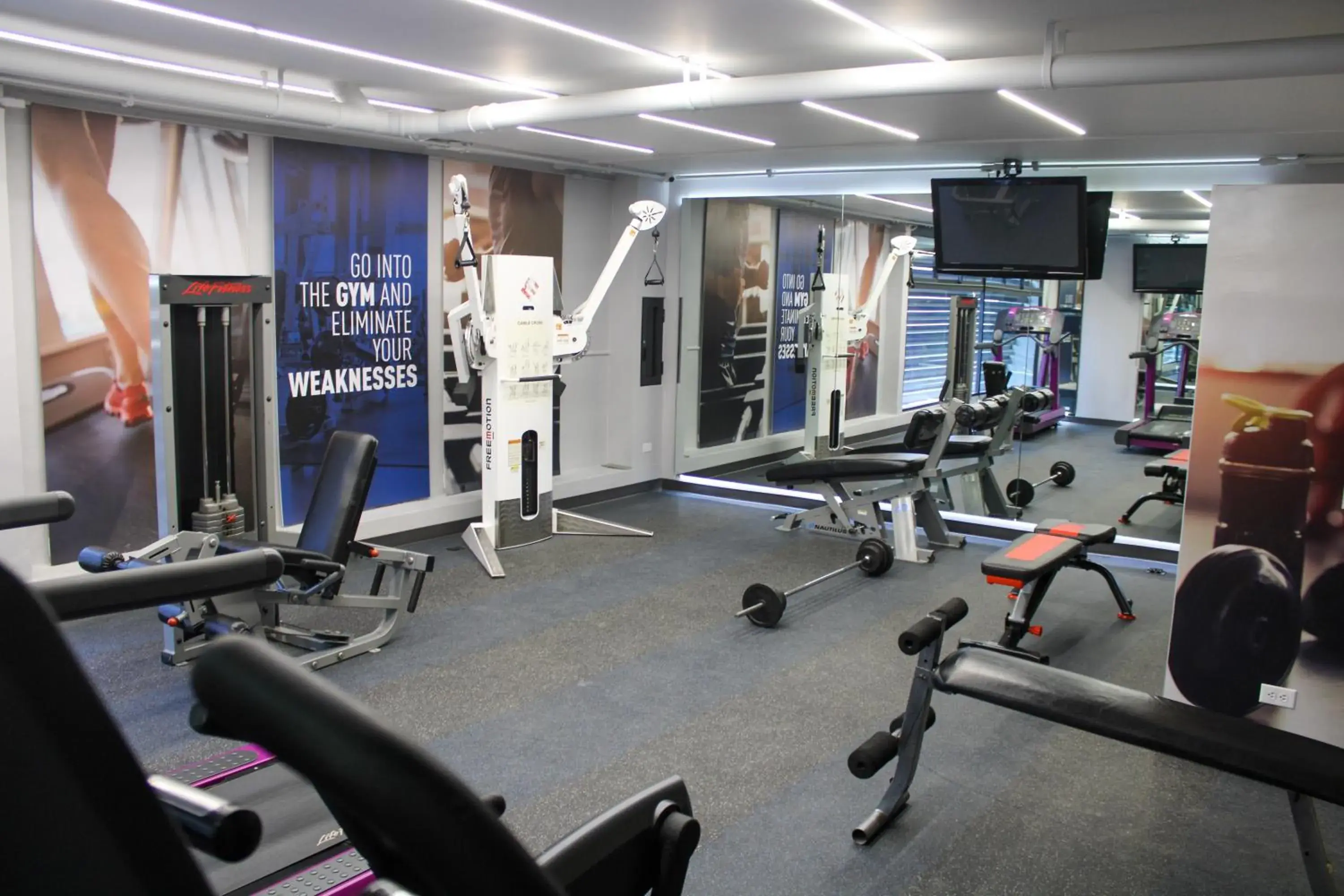 Fitness centre/facilities in Hotel Benidorm Fitness centre/facilities in Hotel Benidorm
