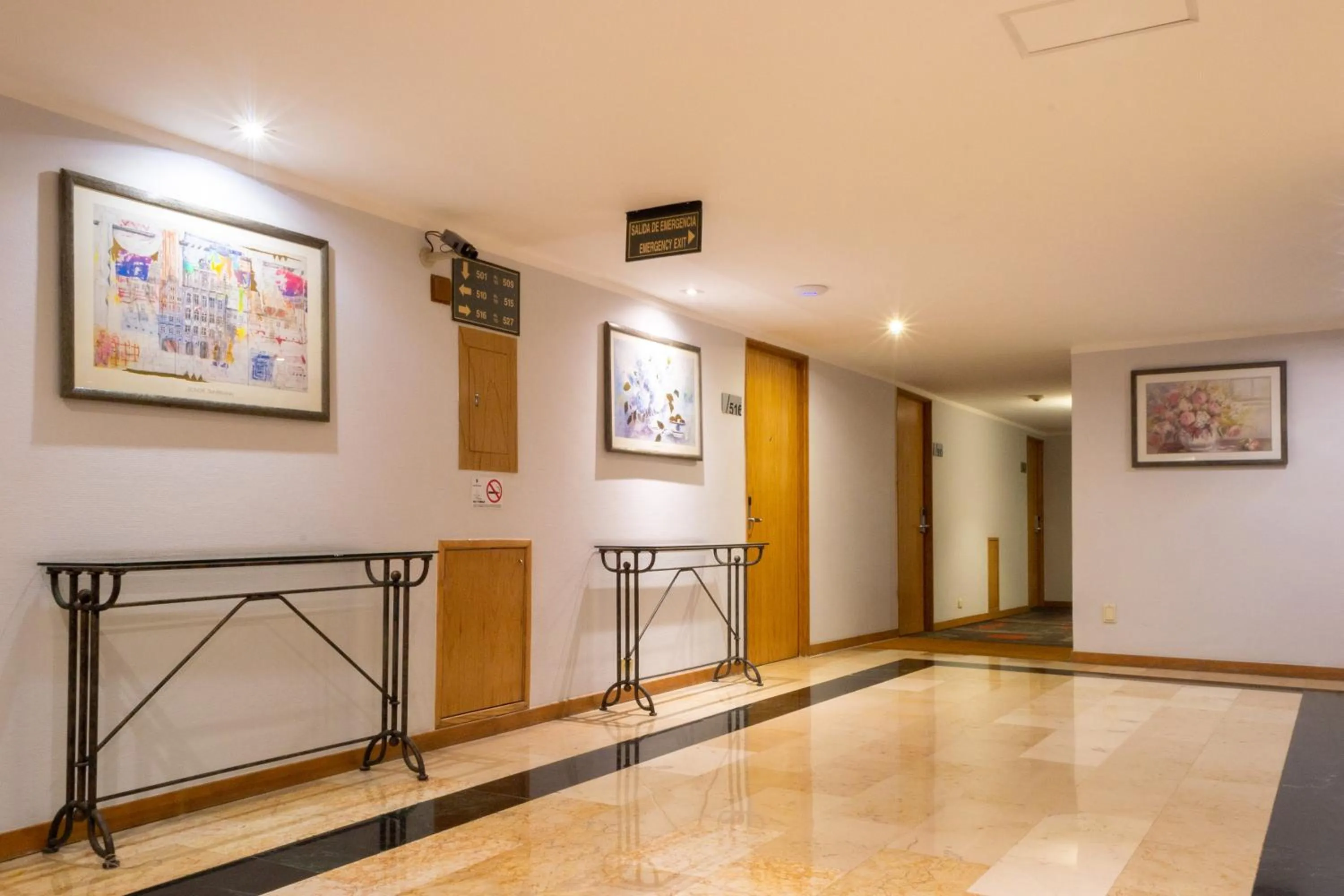 Photo of the whole room in Hotel Benidorm