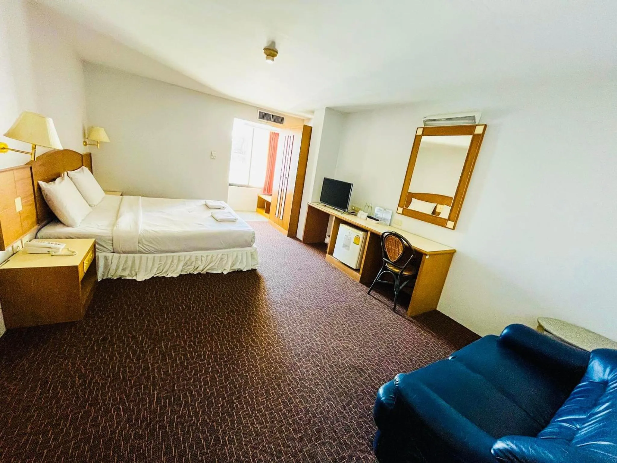 Bedroom, Bed in Sweet Home Hotel Betong