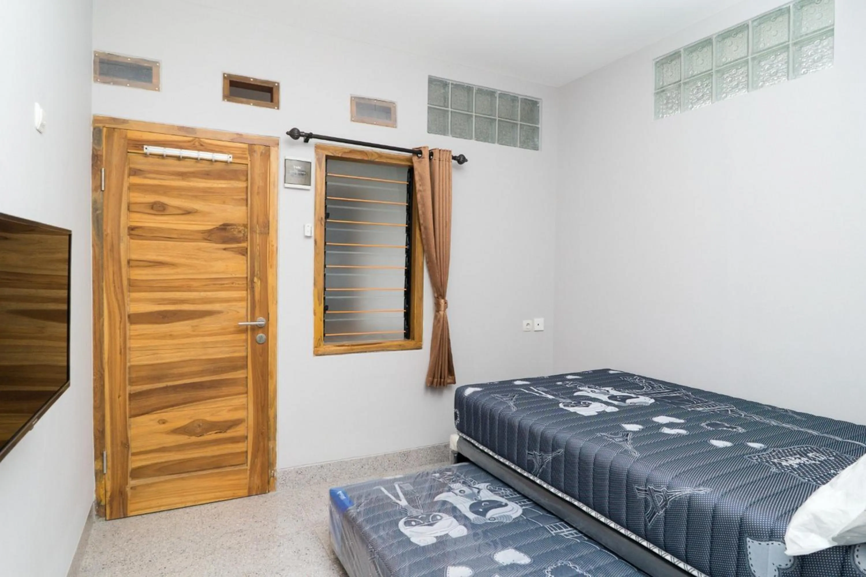 Bed in Brilliant Residence Gading Serpong RedPartner