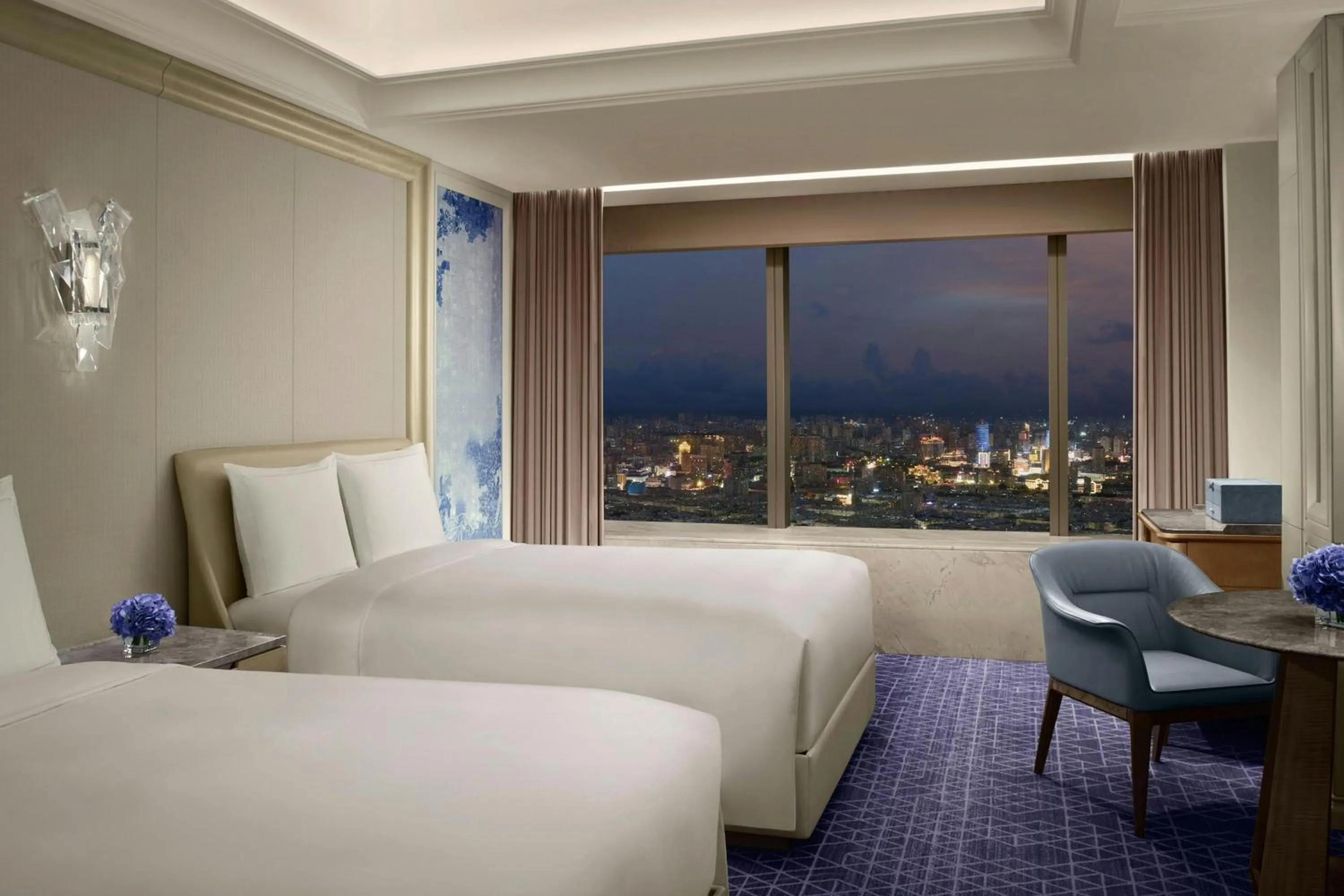 Photo of the whole room, Bed in The Ritz-Carlton, Harbin