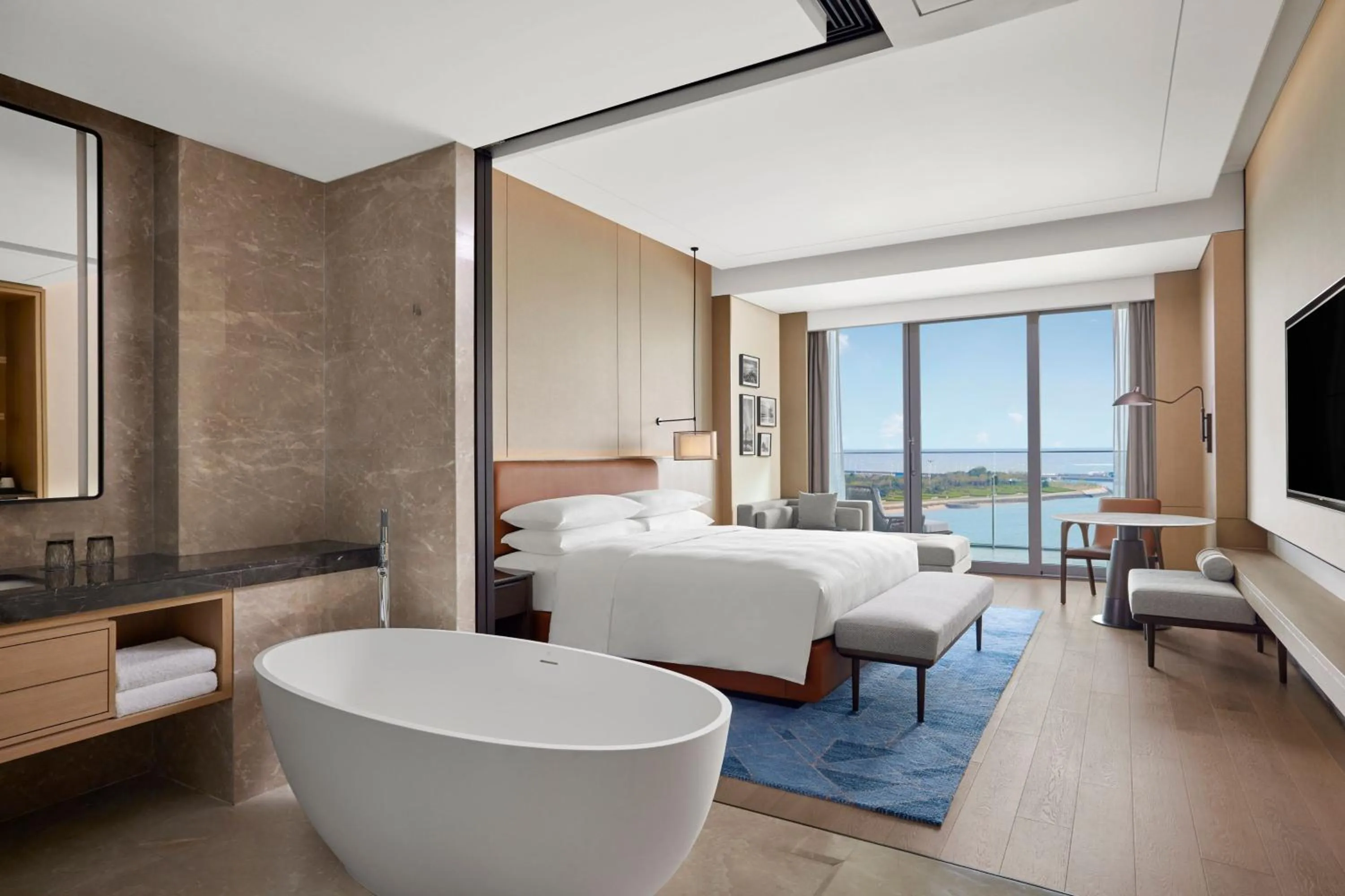 Photo of the whole room in Sheraton Rizhao Hotel