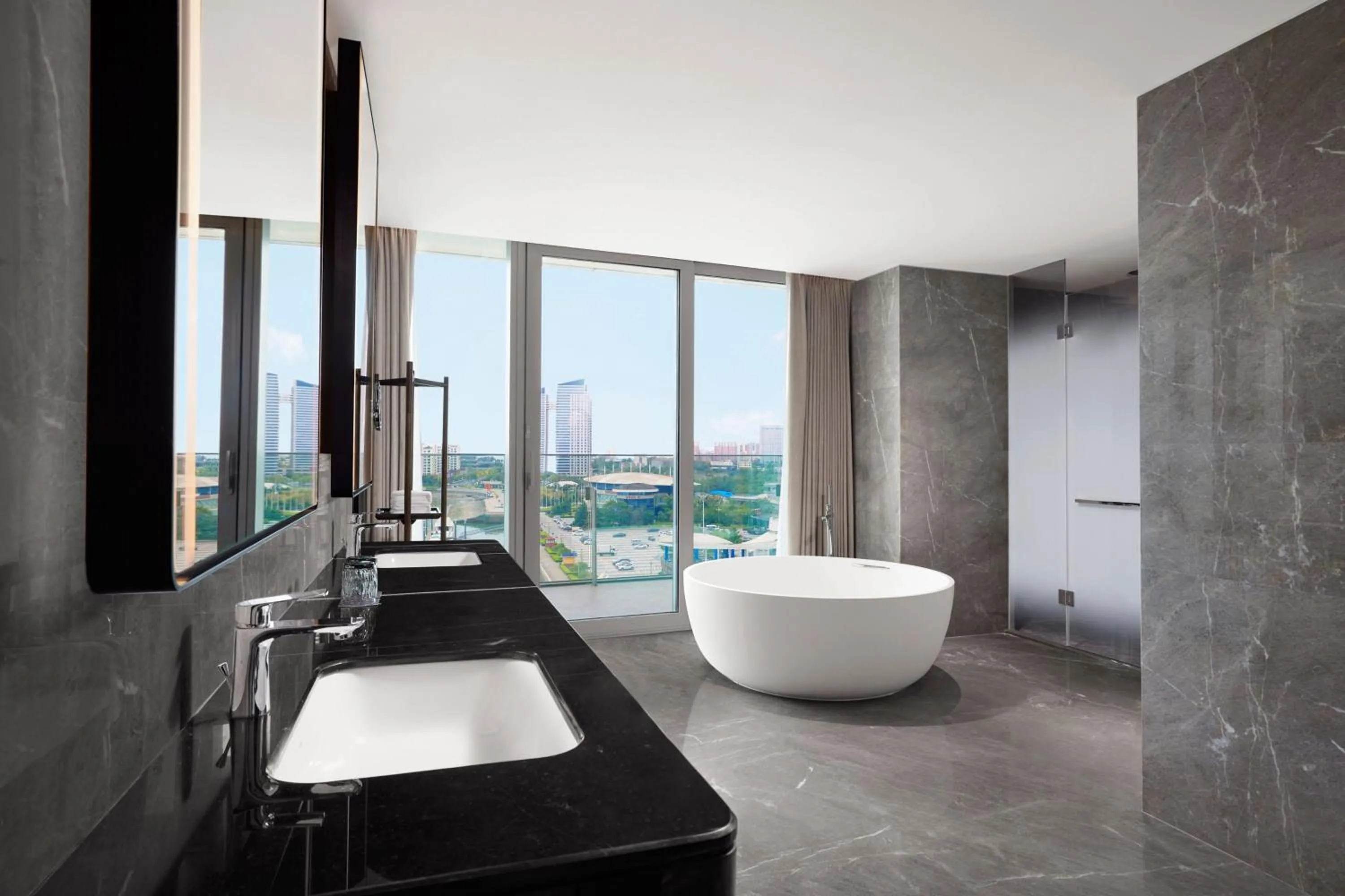 Bathroom in Sheraton Rizhao Hotel