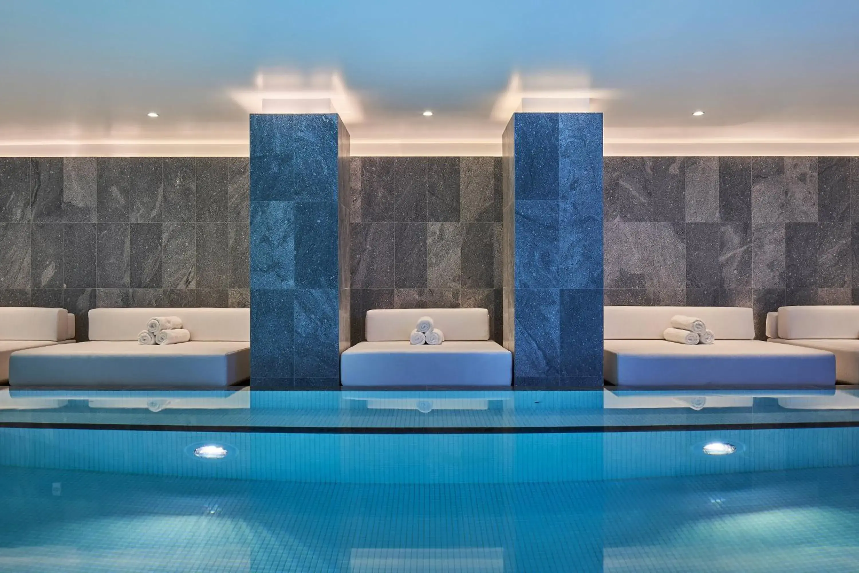 Swimming pool in Muir, Autograph Collection Swimming pool in Muir, Autograph Collection