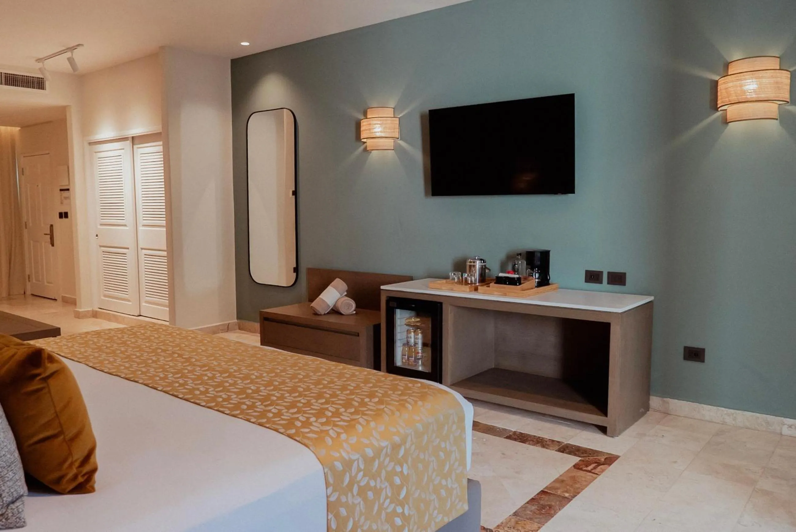 Bedroom, Bed in Catalonia Royal Tulum Beach & Spa Resort Adults Only - All Inclusive