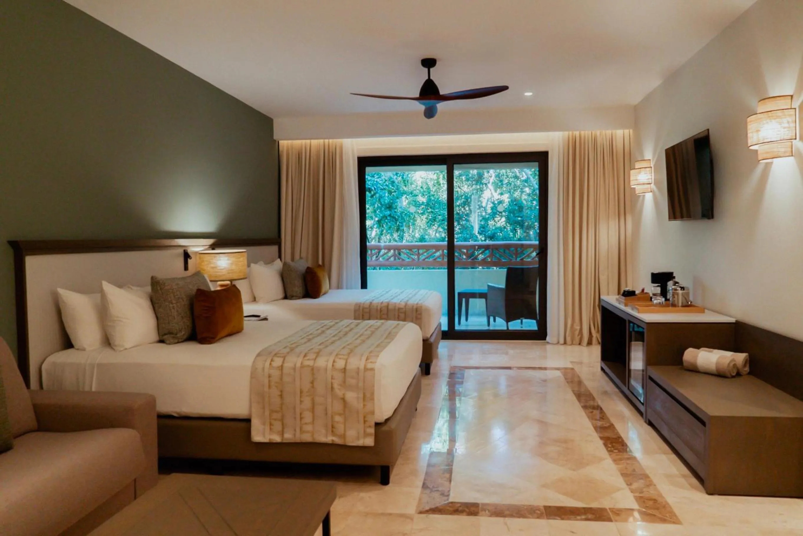 Bedroom, Bed in Catalonia Royal Tulum Beach & Spa Resort Adults Only - All Inclusive