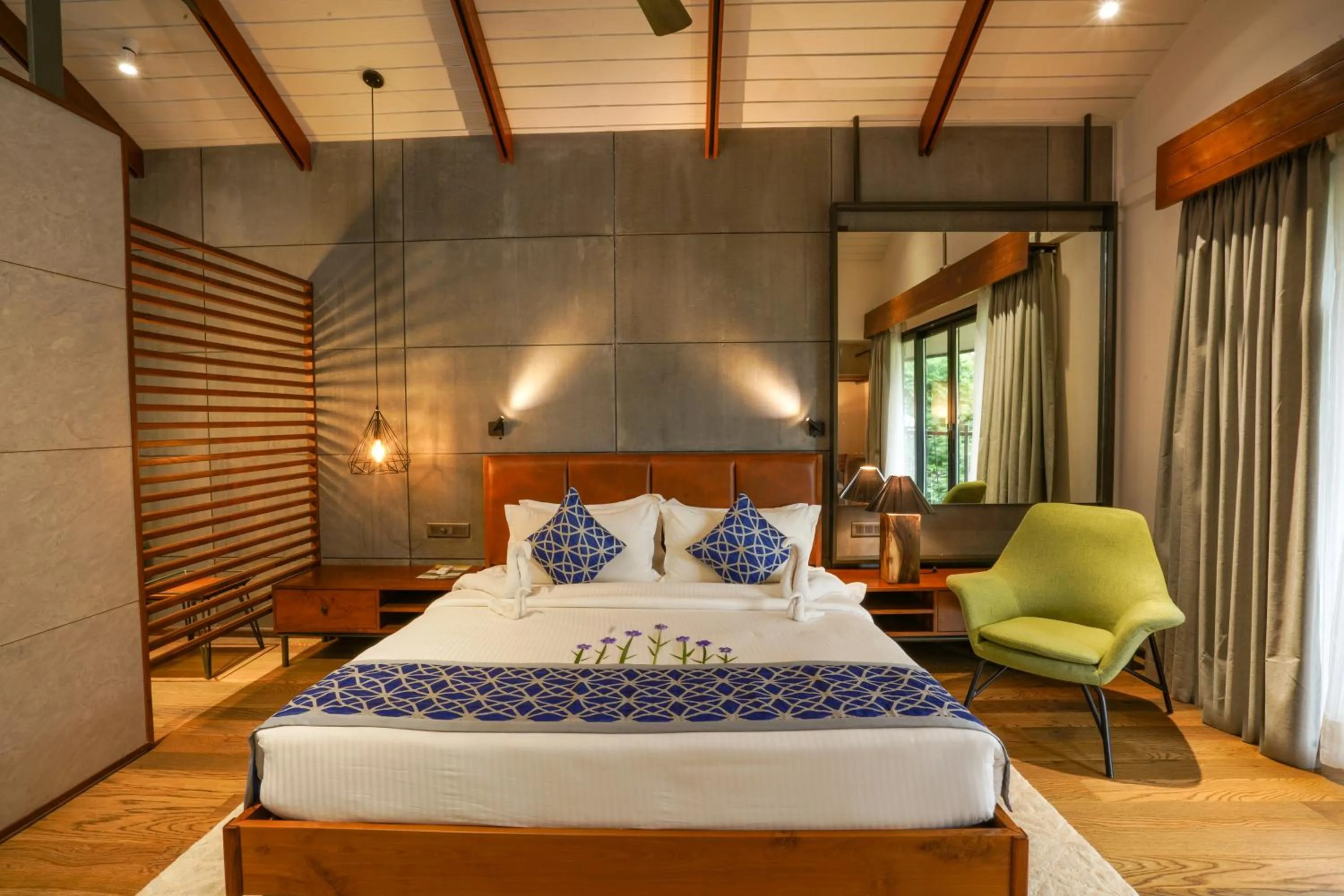 Bed in Vyna Hillock Resort