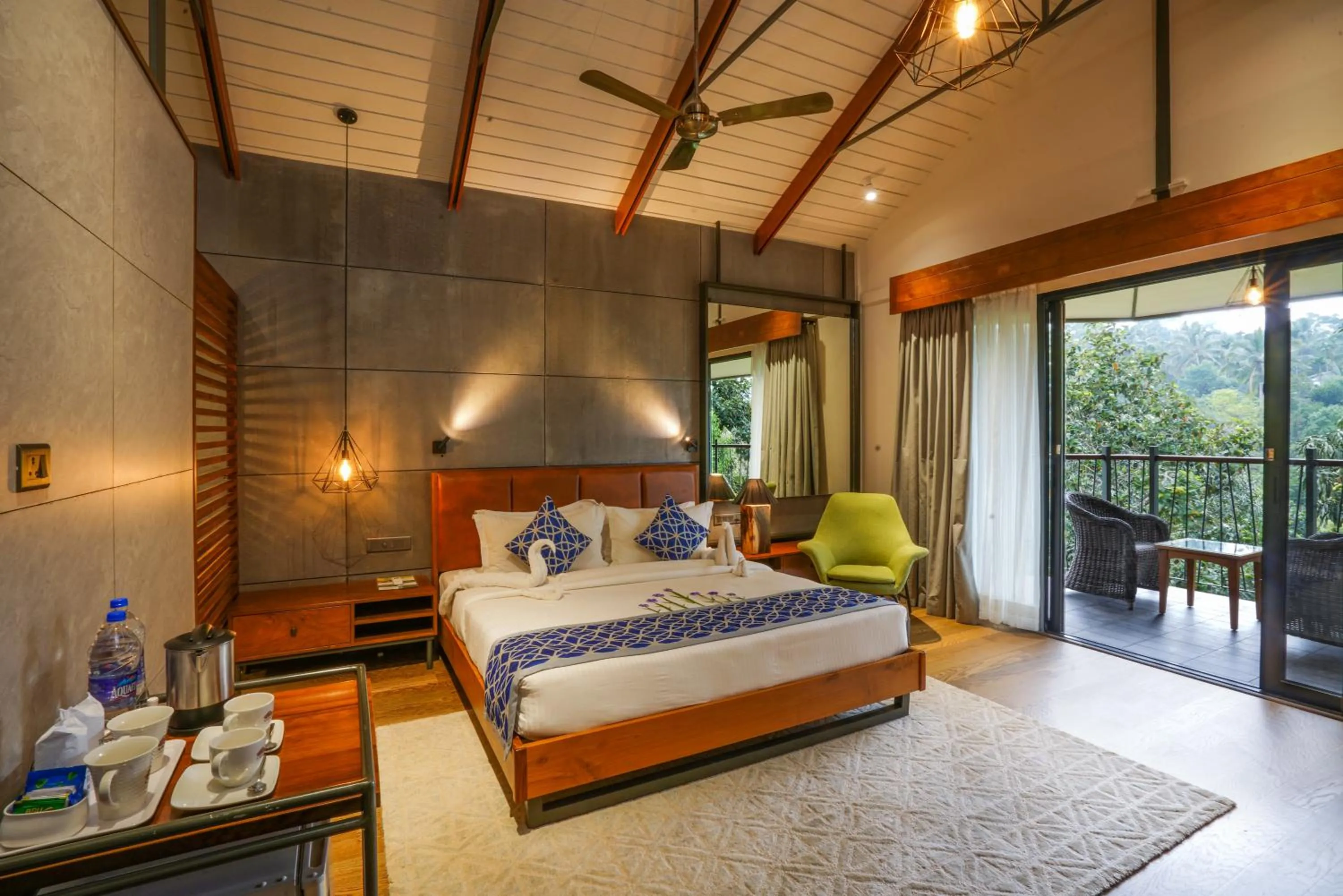 Bed in Vyna Hillock Resort