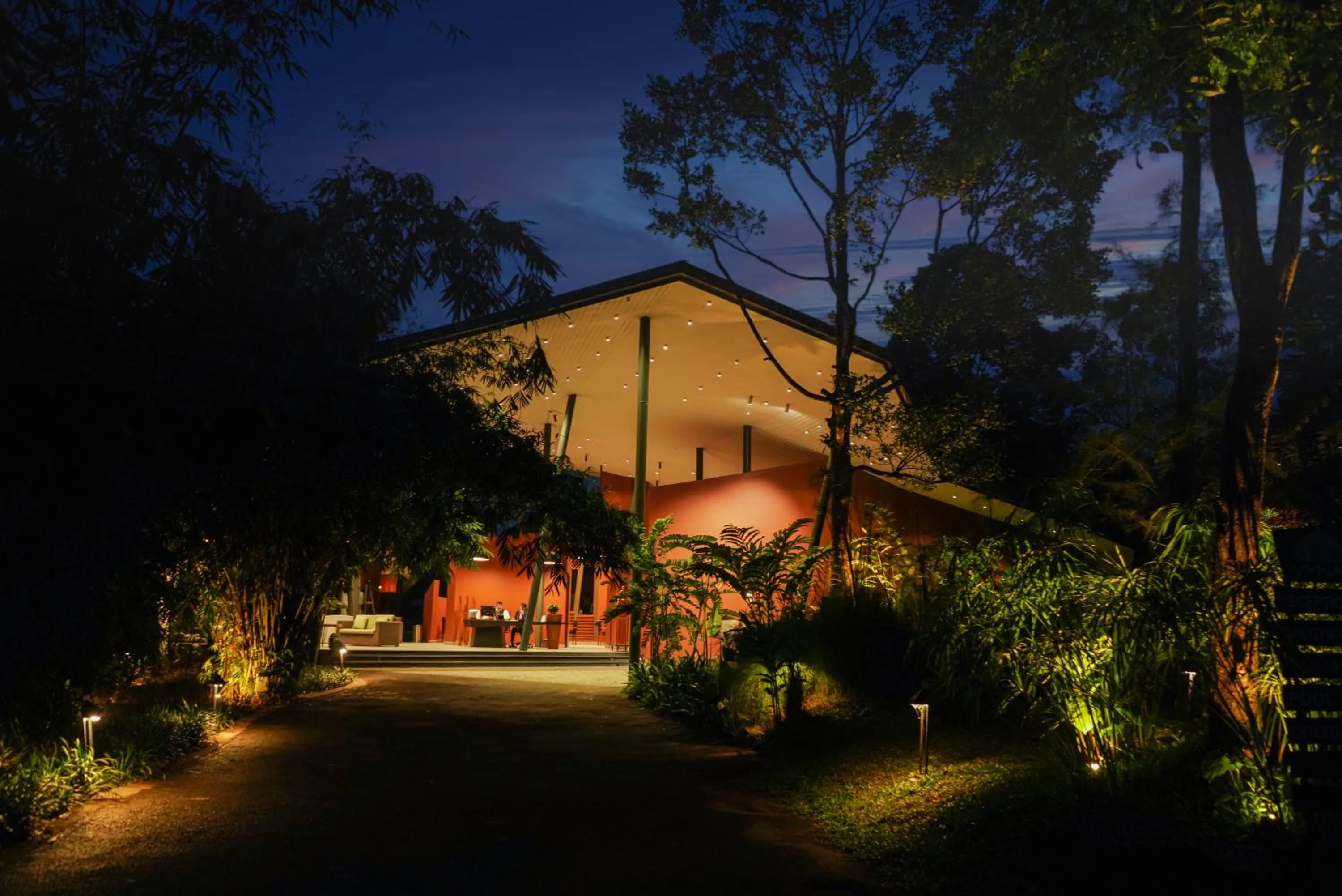 Night in Vyna Hillock Resort