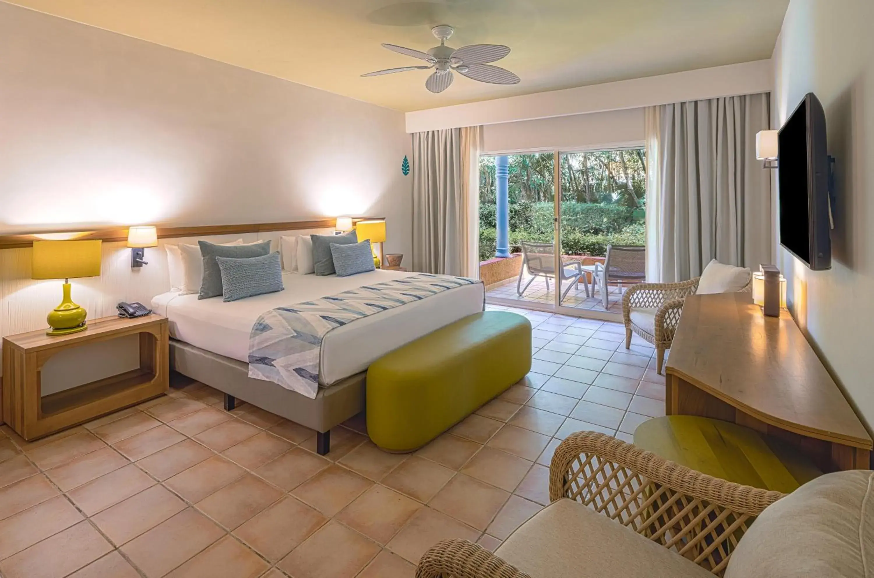 Bed in Catalonia Playa Maroma - All Inclusive Bed in Catalonia Playa Maroma - All Inclusive