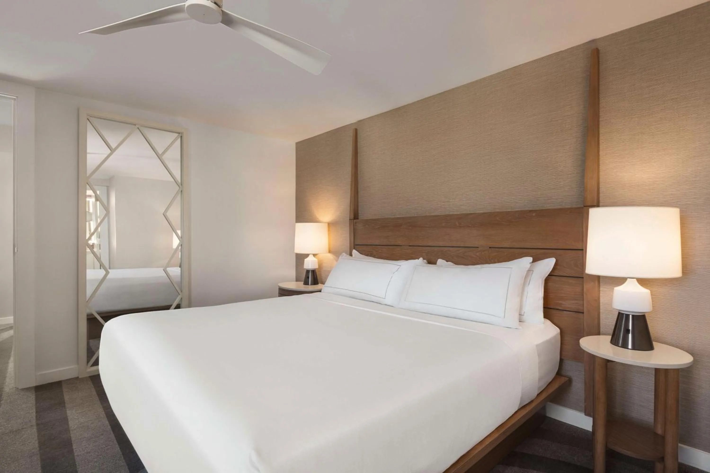 Bed in Hilton Cabana Miami Beach Resort