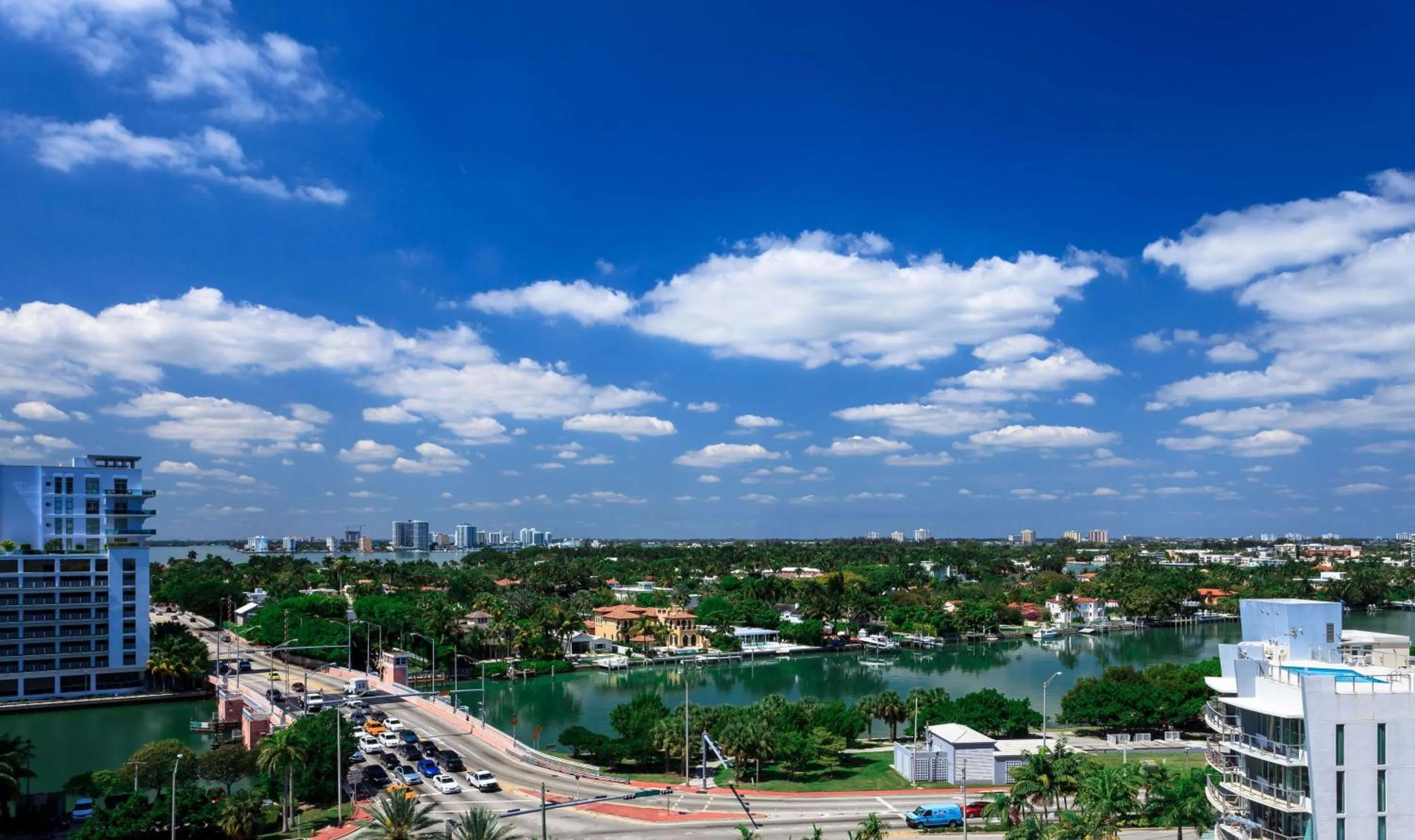 Bed in Hilton Cabana Miami Beach Resort