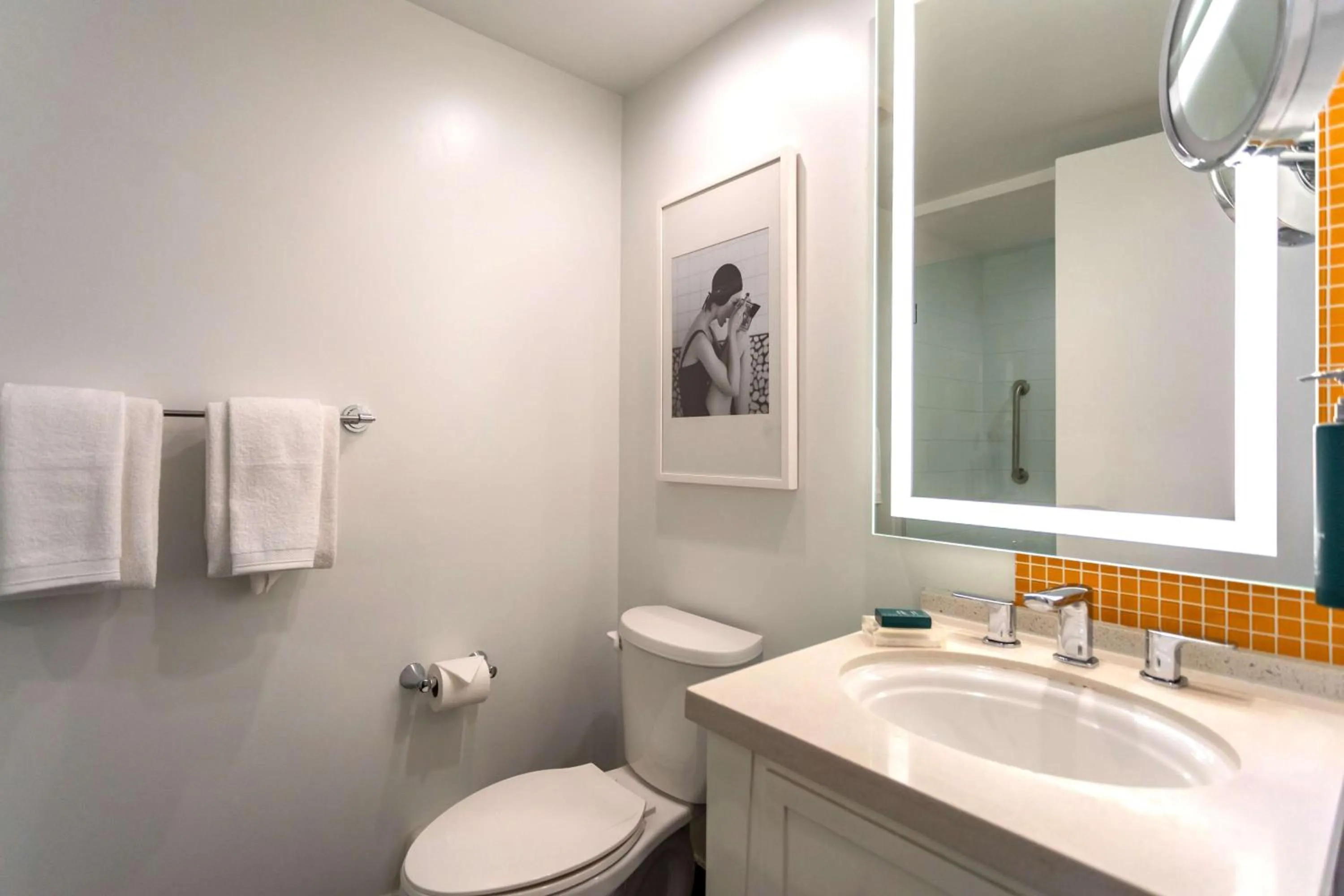 Bathroom in Hilton Cabana Miami Beach Resort
